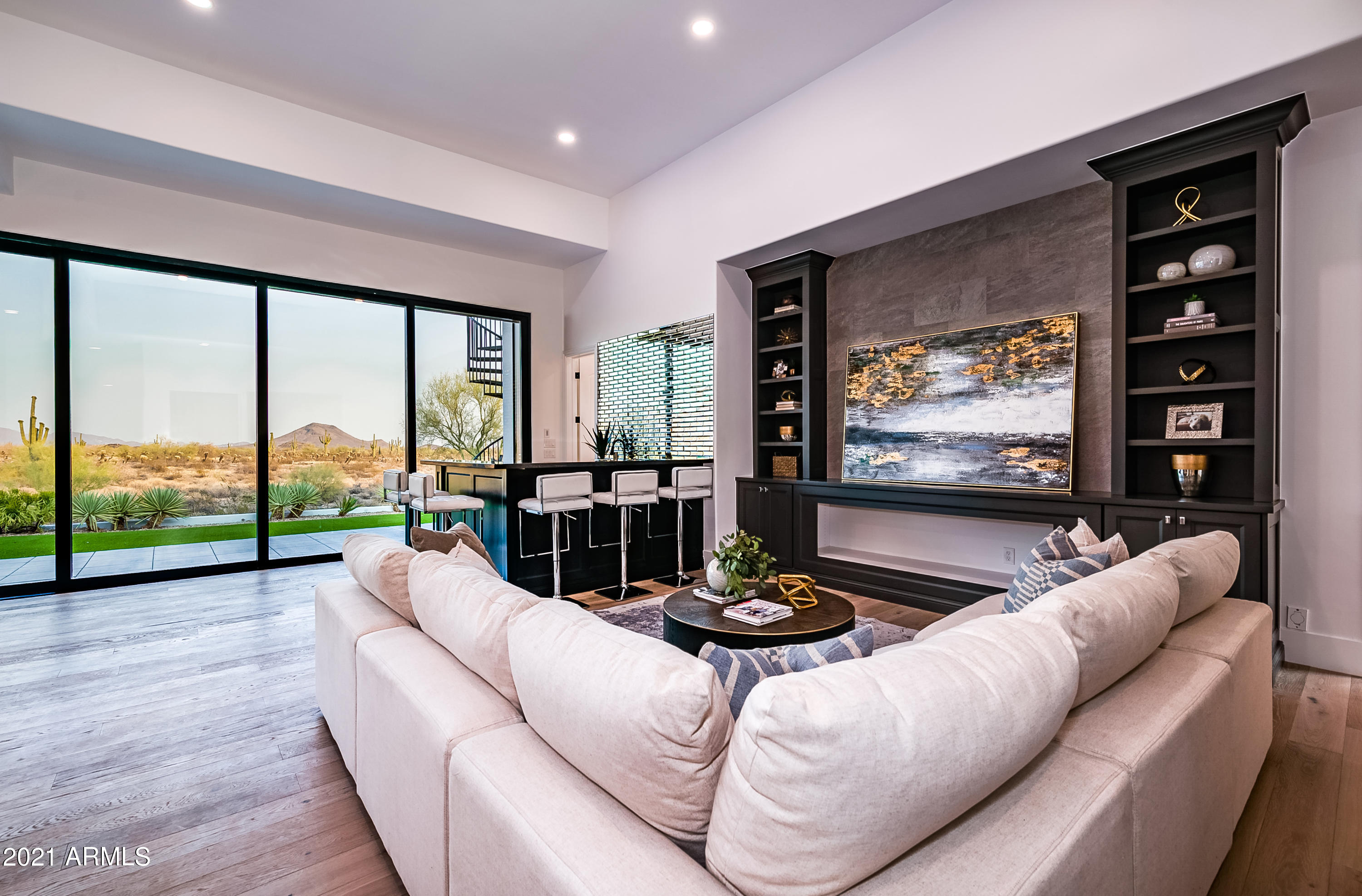 LOS DIAMANTES - Residential