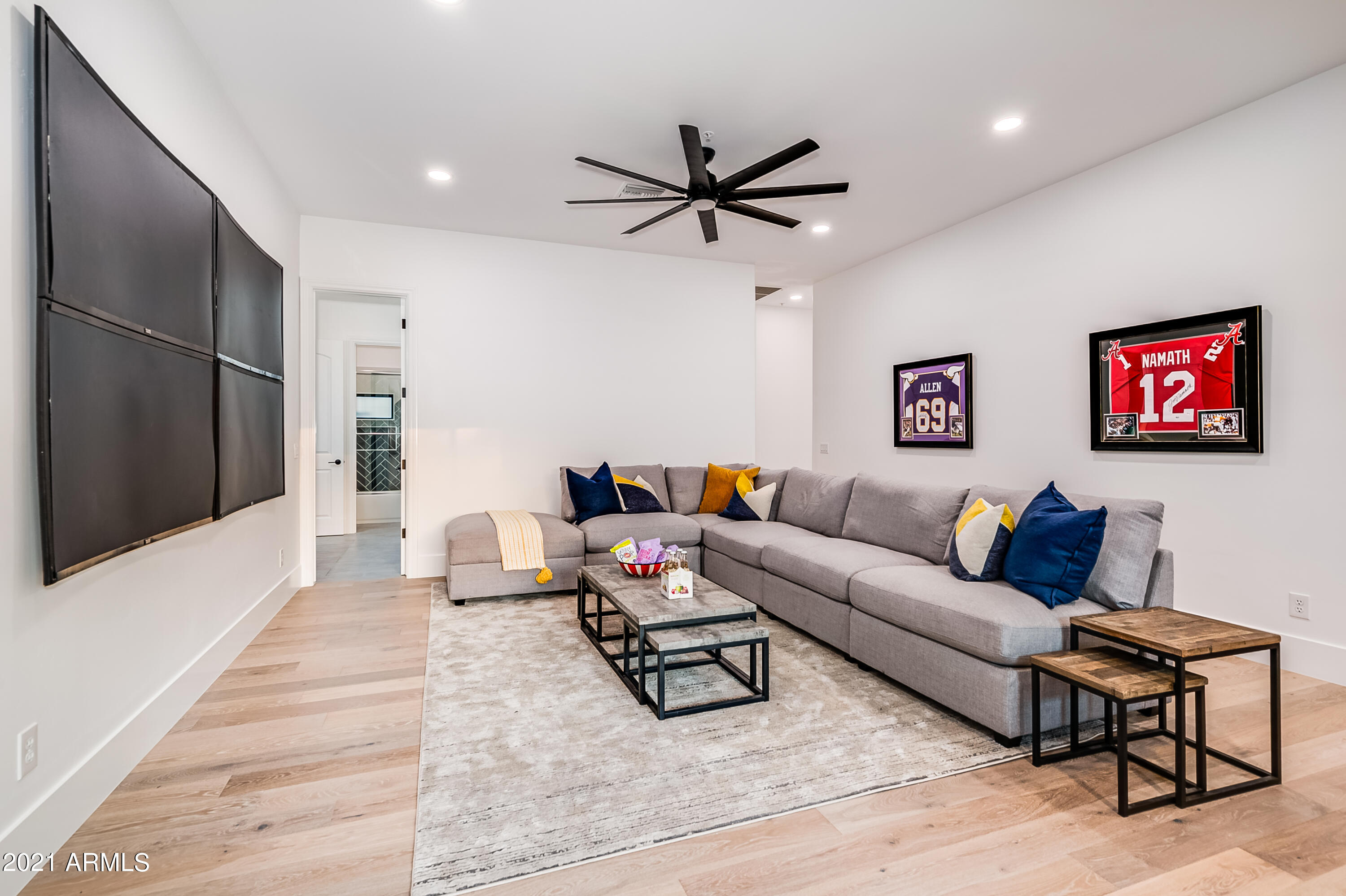 LOS DIAMANTES - Residential