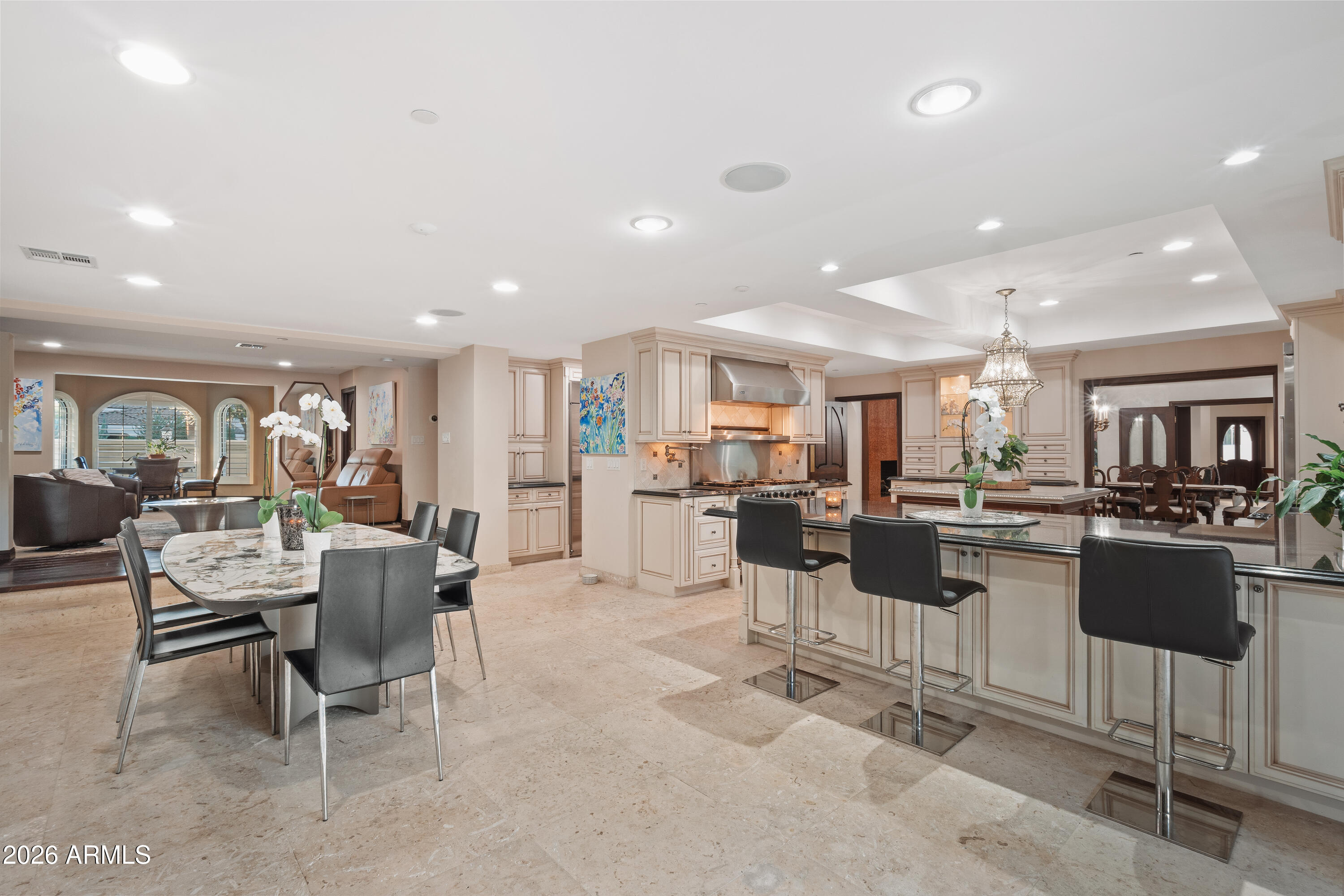 LA PLACE UNIT 1 - Residential