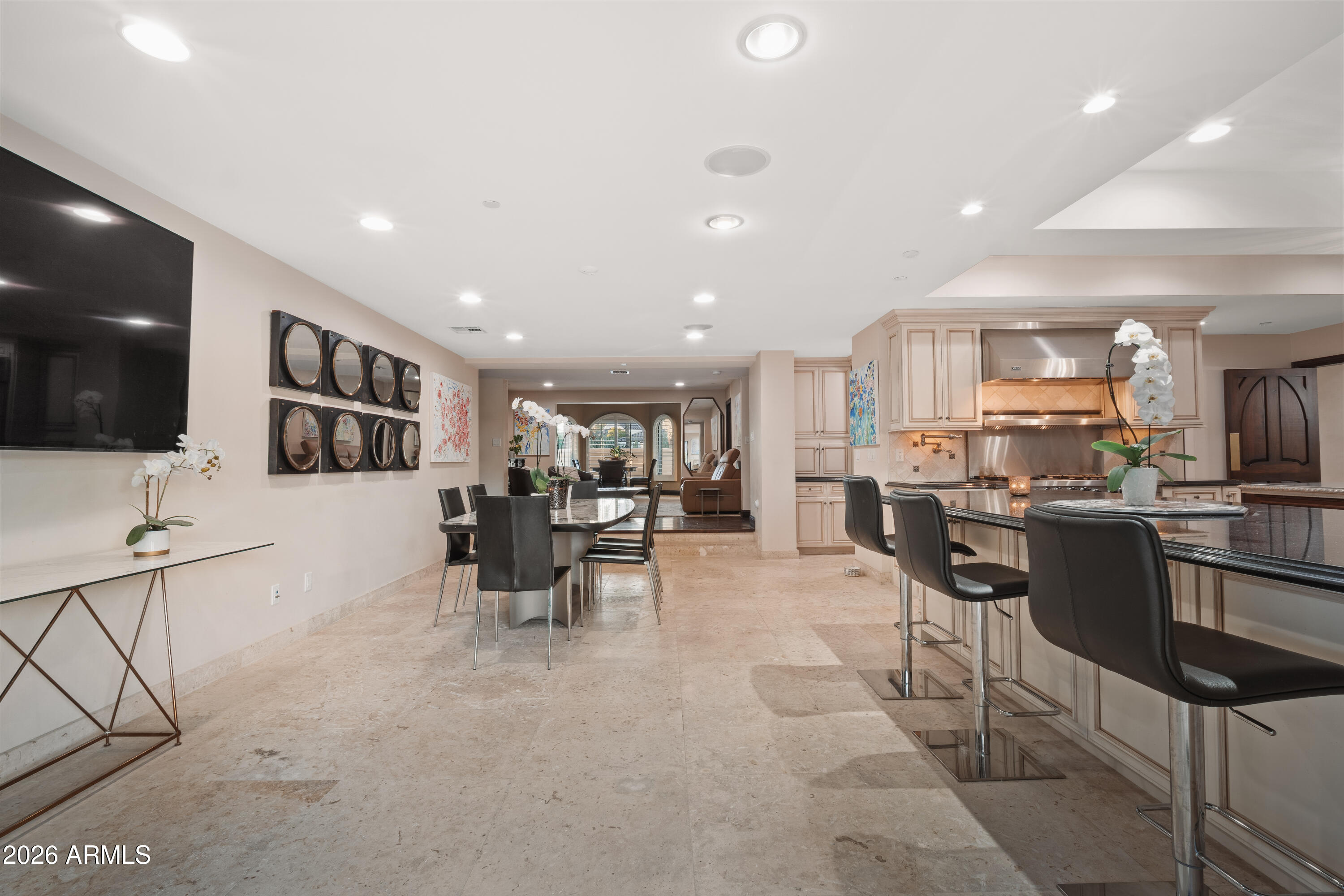 LA PLACE UNIT 1 - Residential