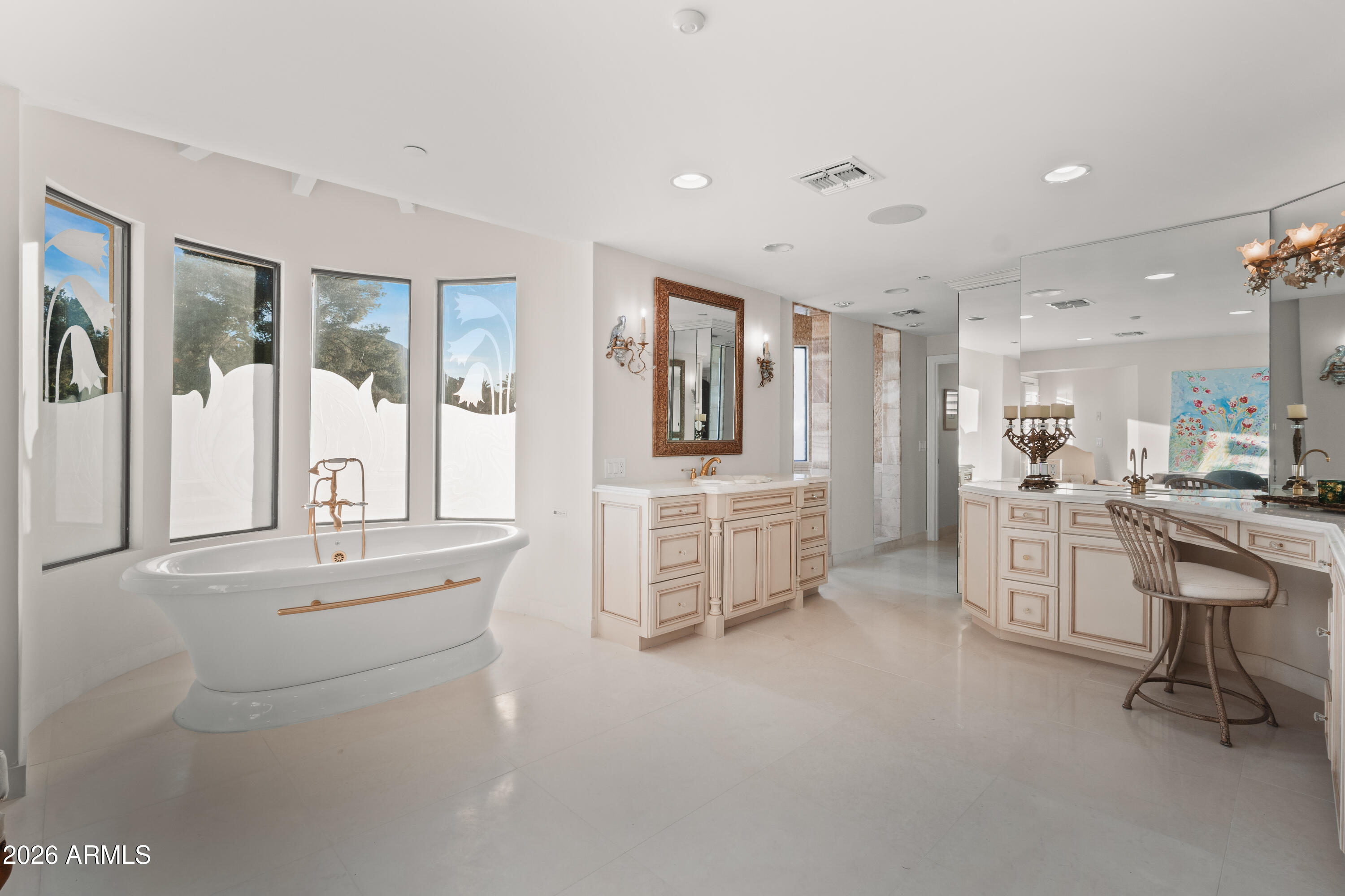 LA PLACE UNIT 1 - Residential