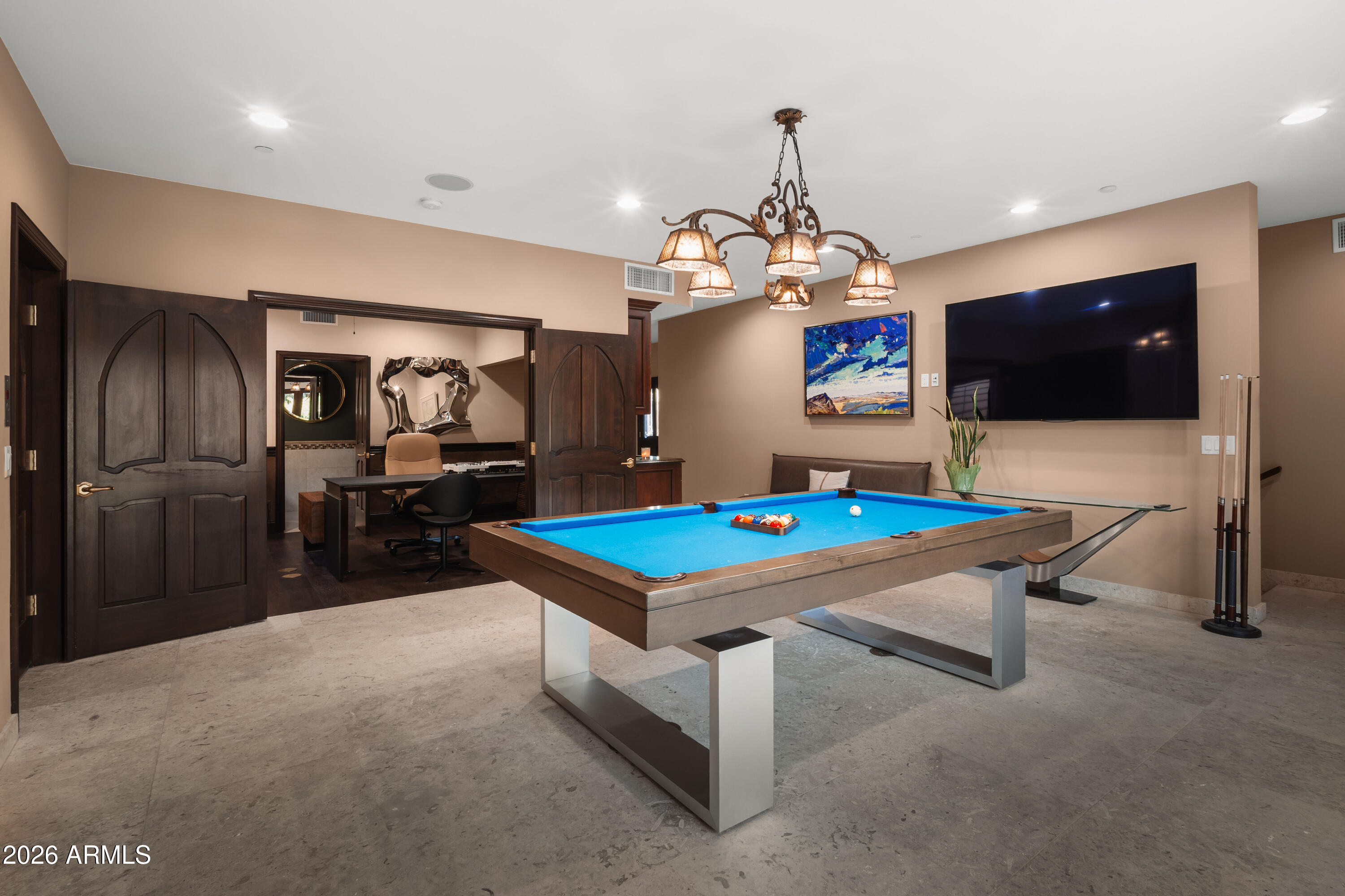 LA PLACE UNIT 1 - Residential