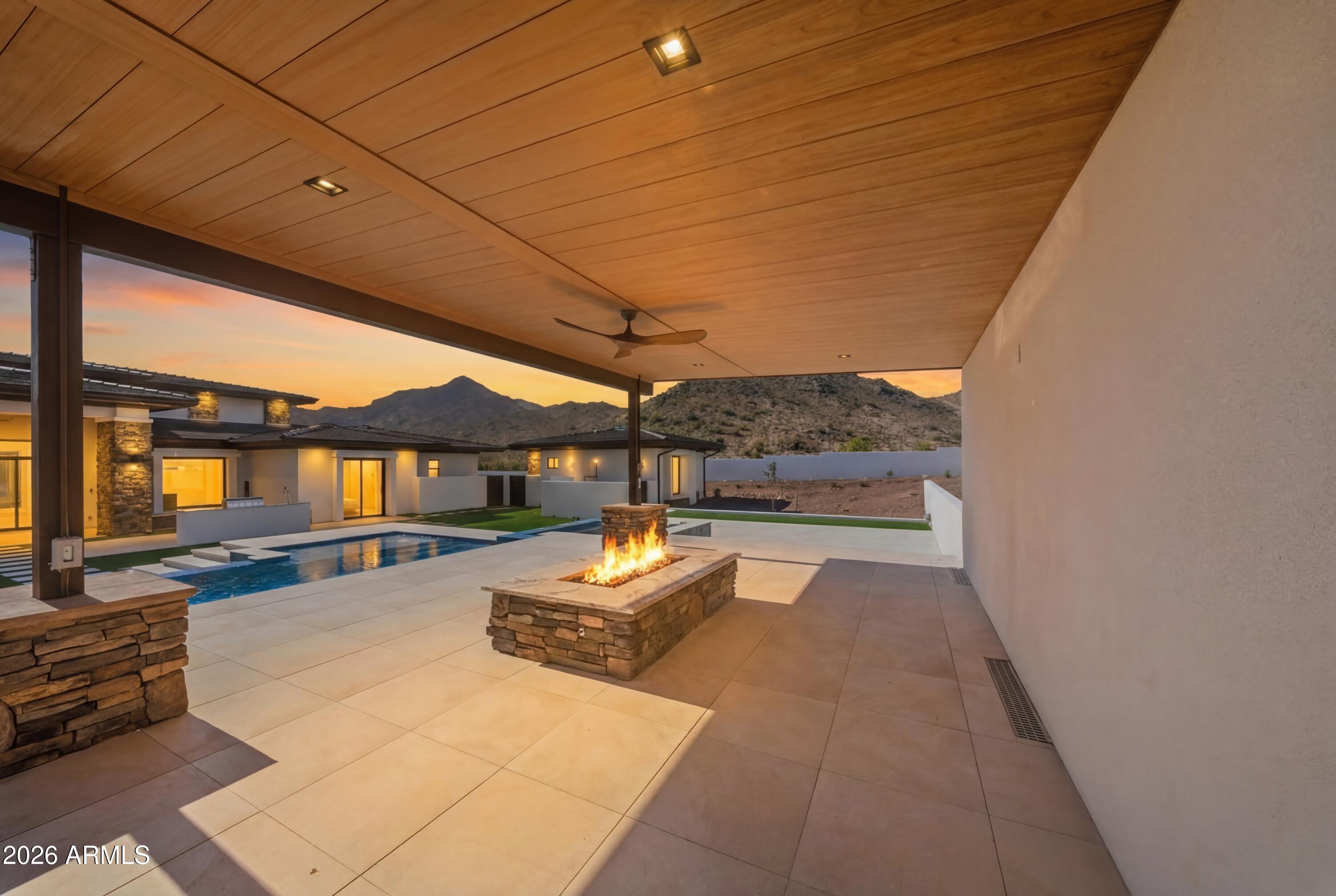 VERRADO PARCEL 3.101 - Residential