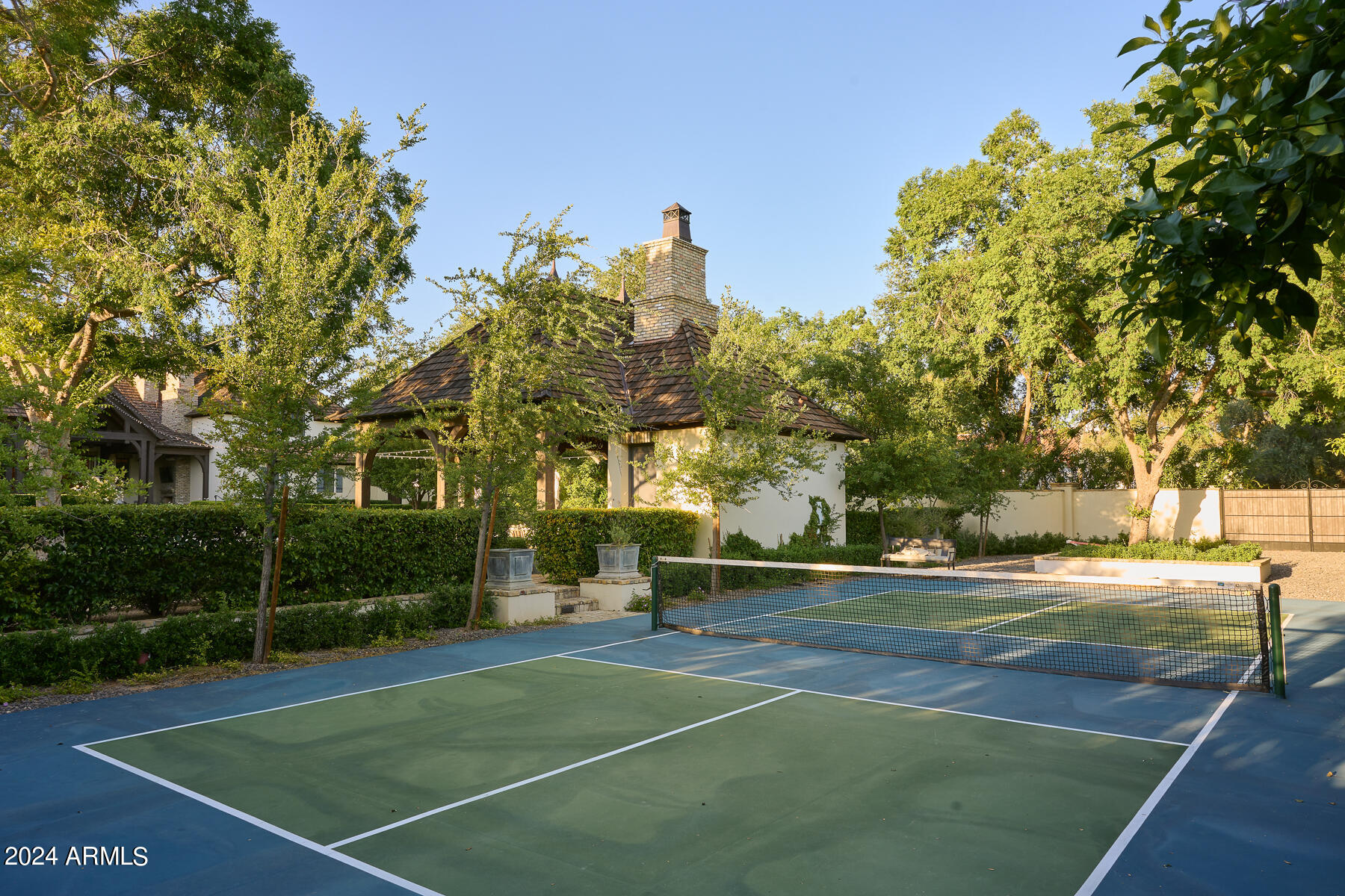 JOKAKE ESTATES - Residential