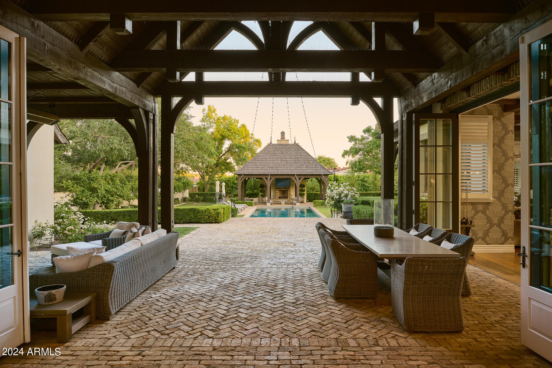 JOKAKE ESTATES - Residential