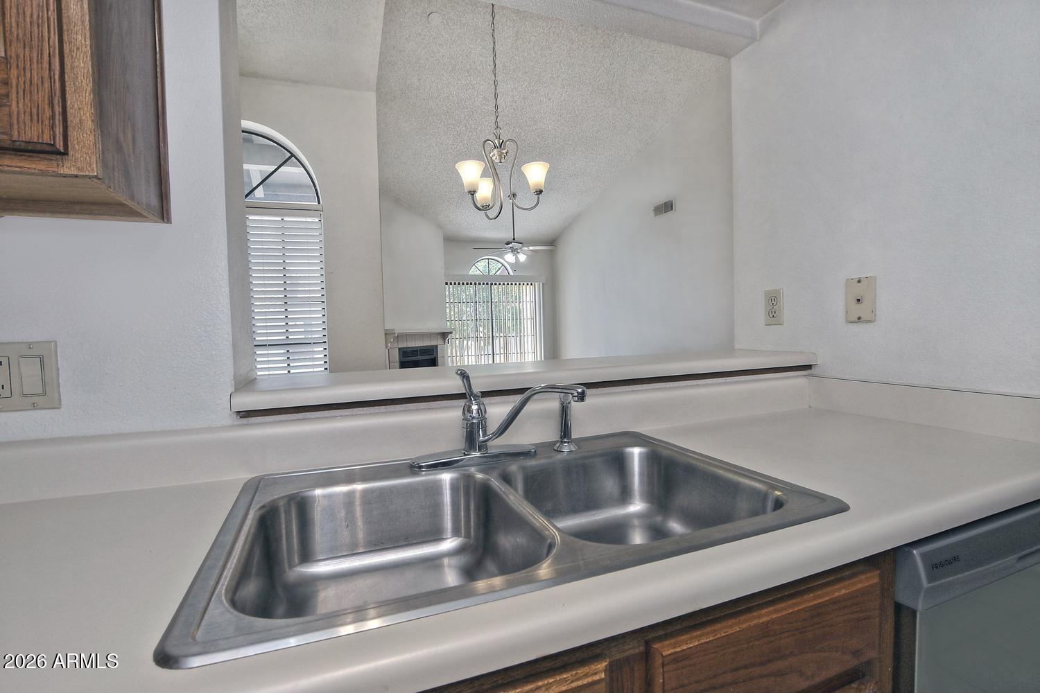 LA CONTESSA SECOND AMD - Residential Lease