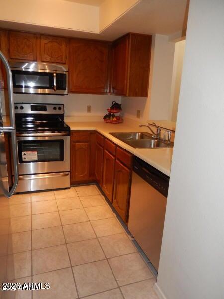 LA CONTESSA SECOND AMD - Residential Lease