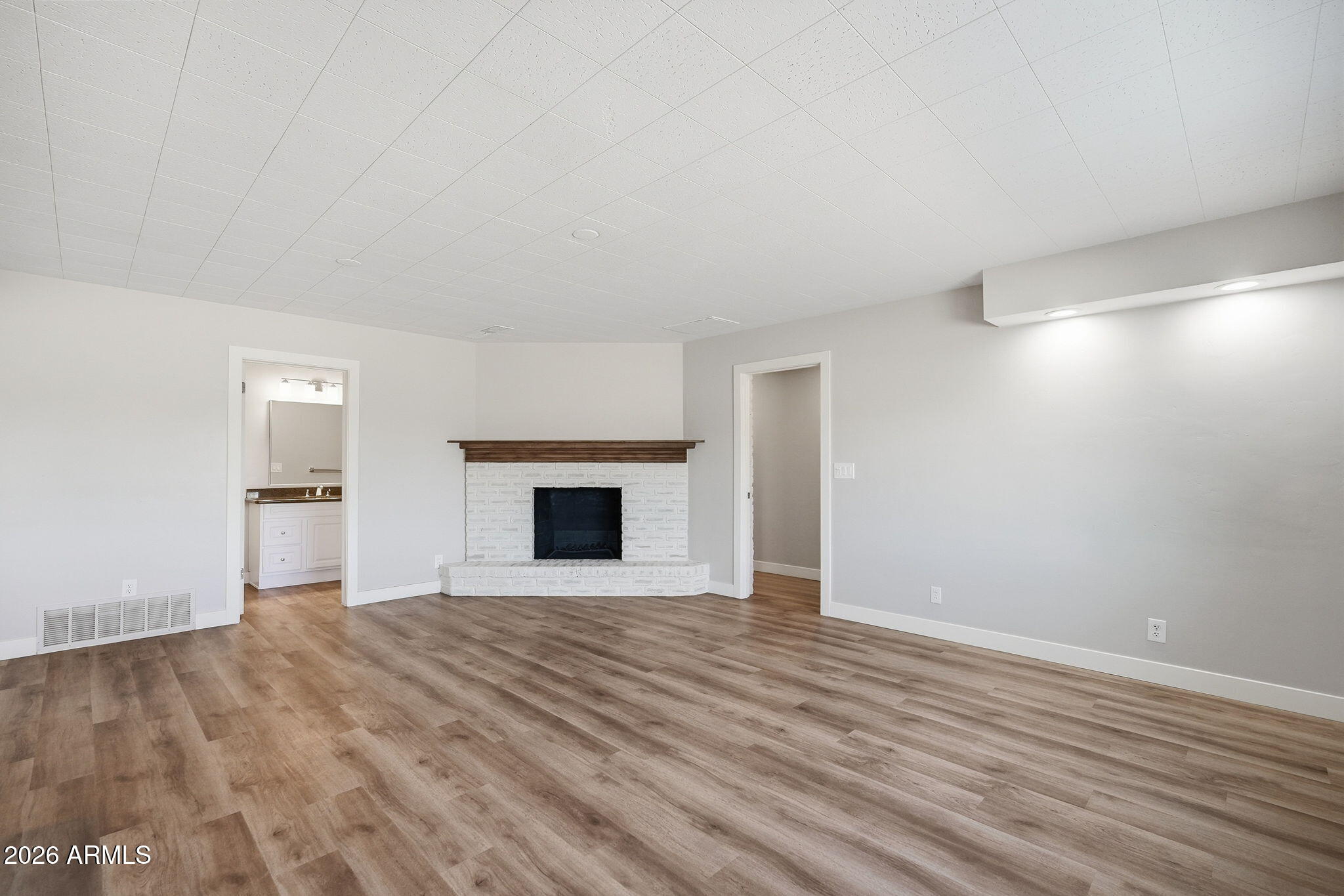 BROADMOR ESTATES ADD 3 - Residential