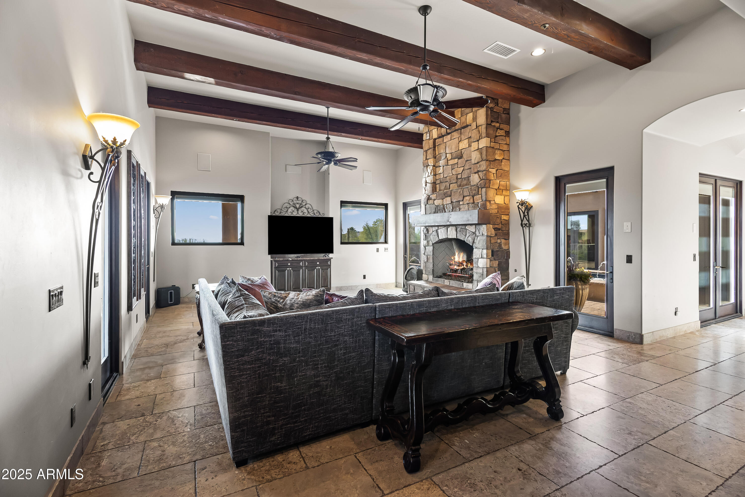 SCOTTSDALE MOUNTAIN ESTATES UNIT ONE - Residential