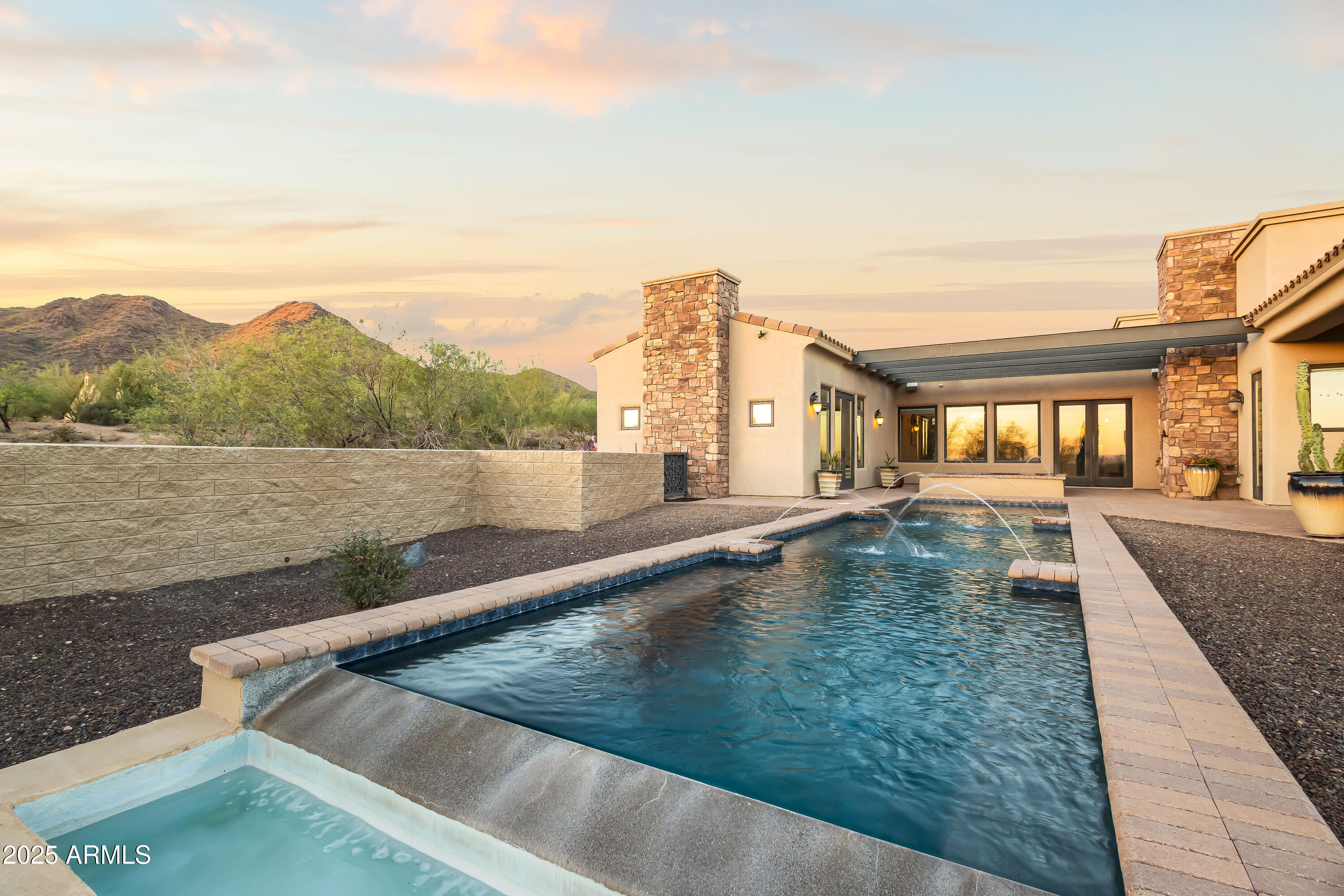 SCOTTSDALE MOUNTAIN ESTATES UNIT ONE - Residential