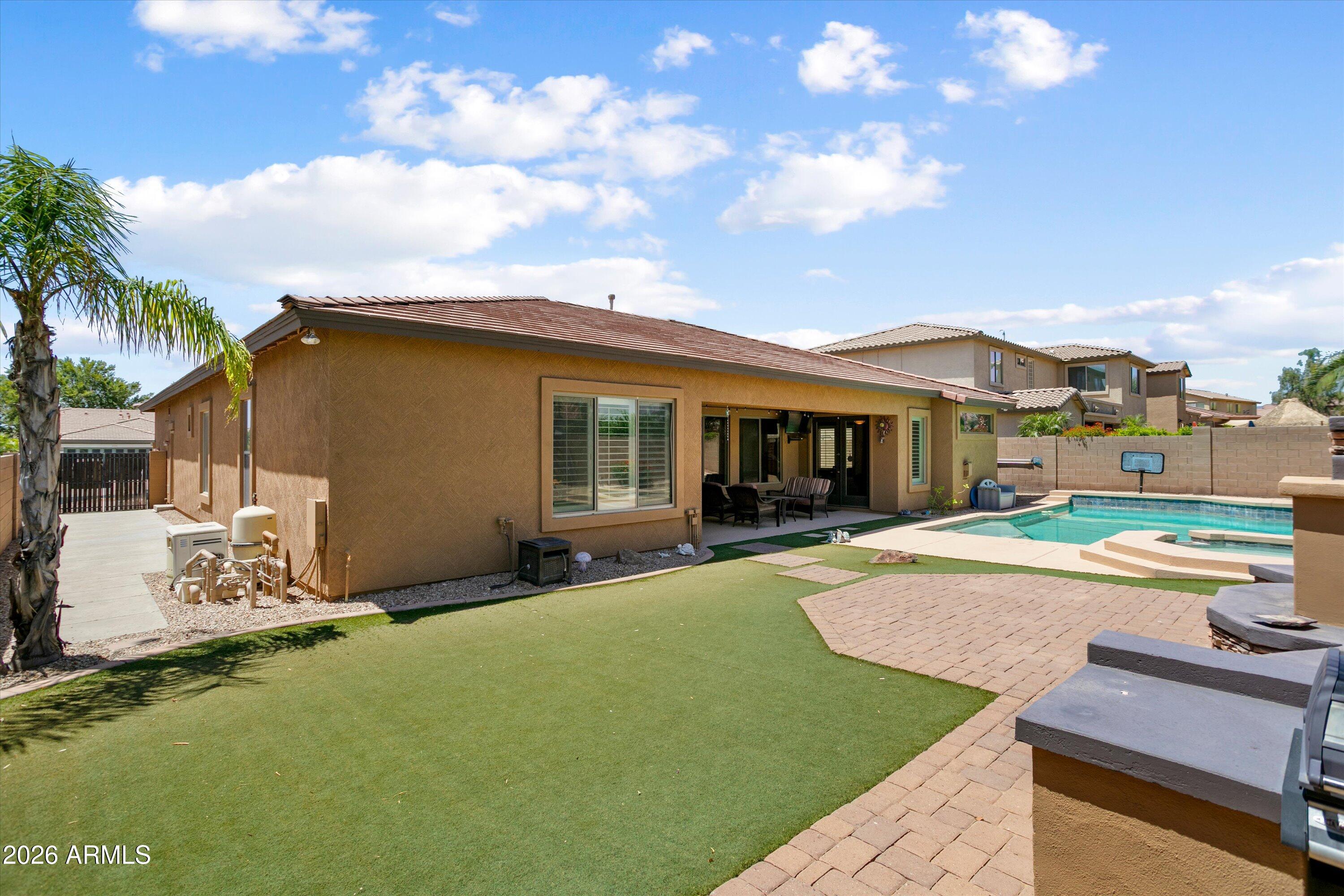 SIERRA MONTANA PARCEL 5 - Residential