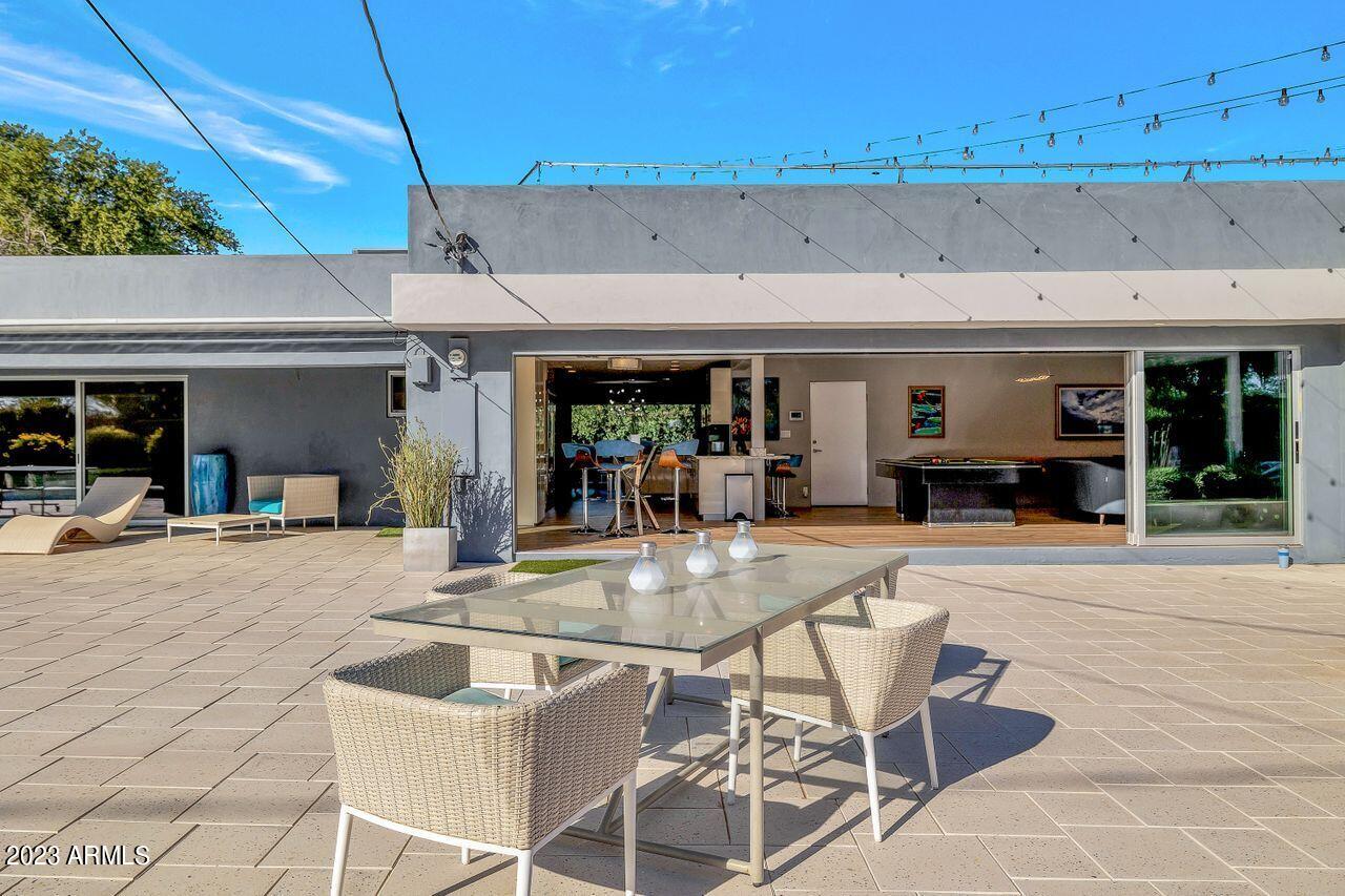 DEL RAY ESTATES - Residential