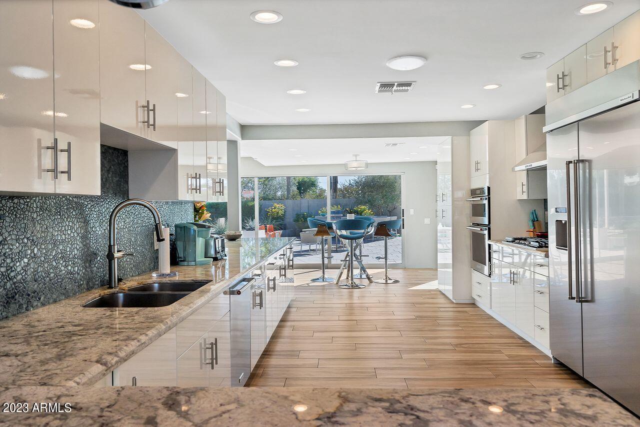 DEL RAY ESTATES - Residential