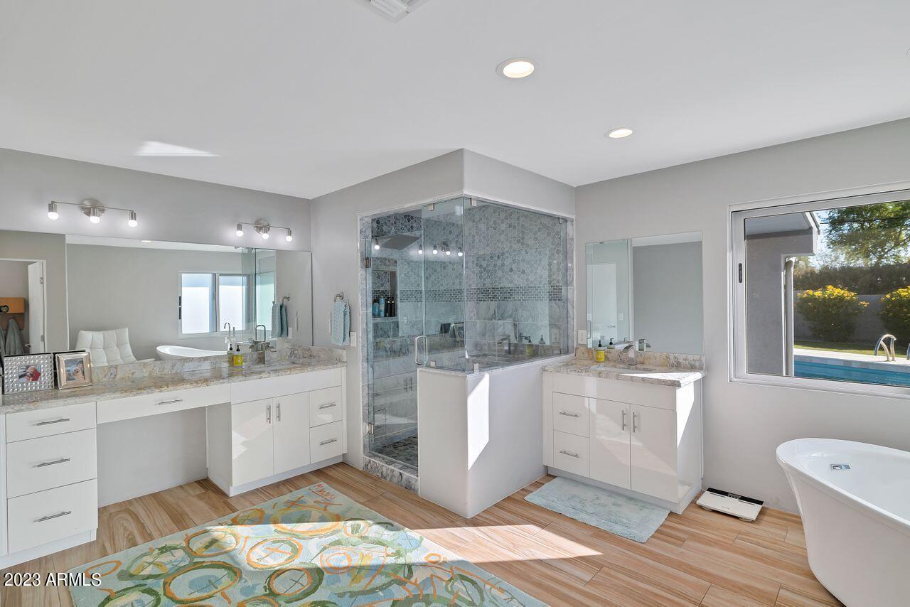 DEL RAY ESTATES - Residential