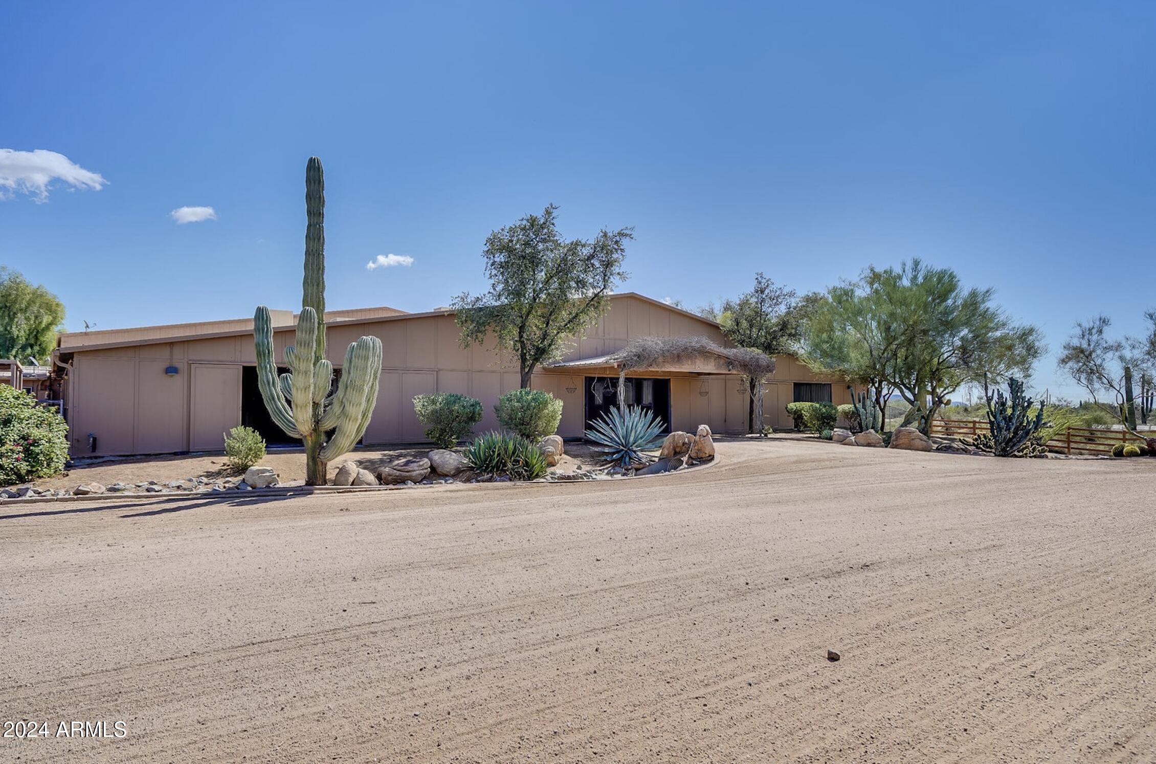Equestrian Training Facility - Residential