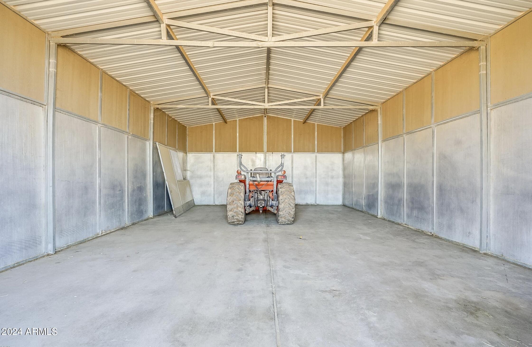 Equestrian Training Facility - Residential