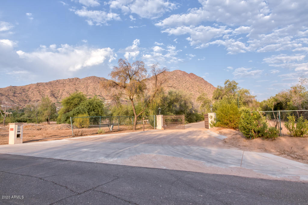 Jokake Camelback Properties - Land