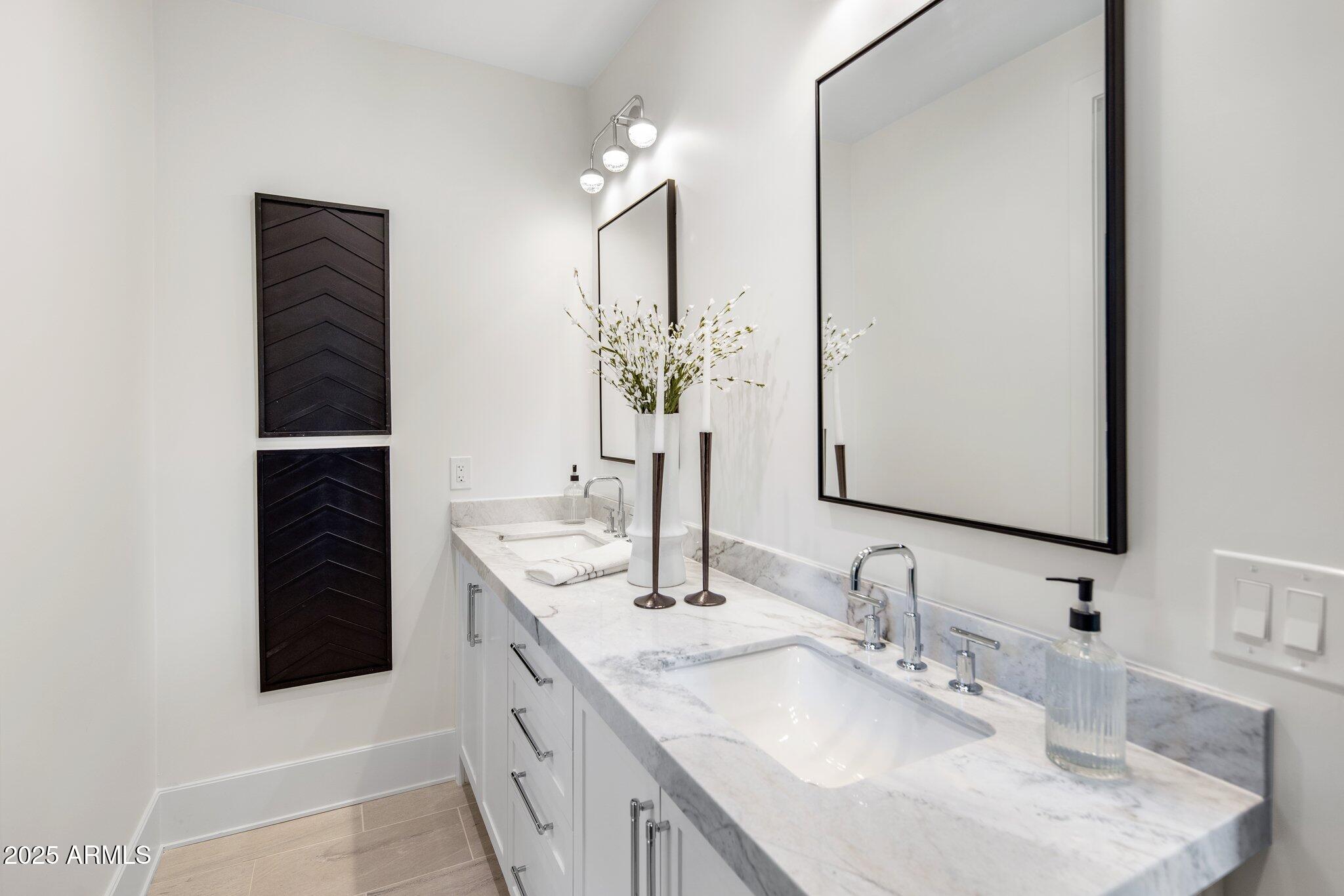 CHENEY MANOR LOT 1-8 - Residential