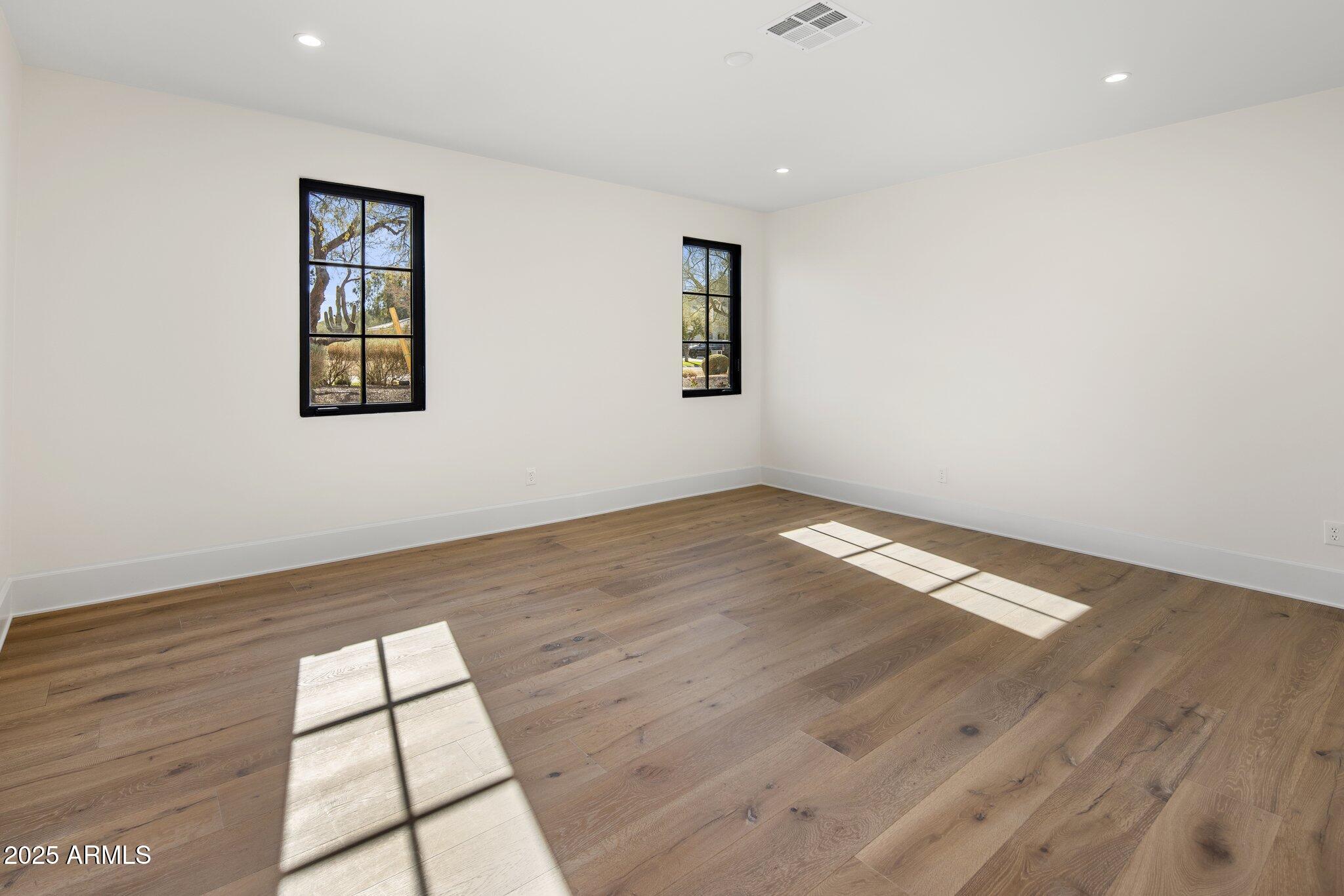 CHENEY MANOR LOT 1-8 - Residential