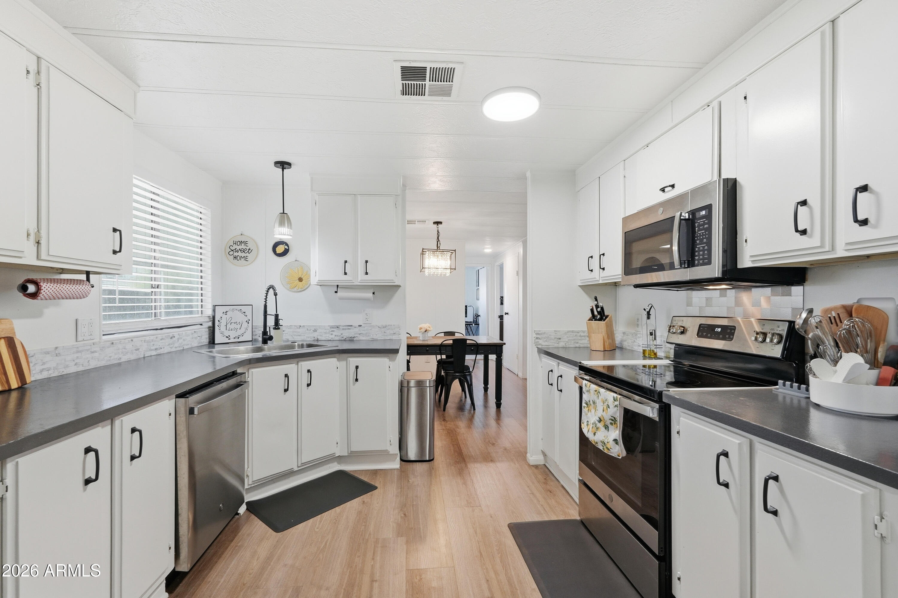 Tempe Cascade Mobile Home Estates - Residential