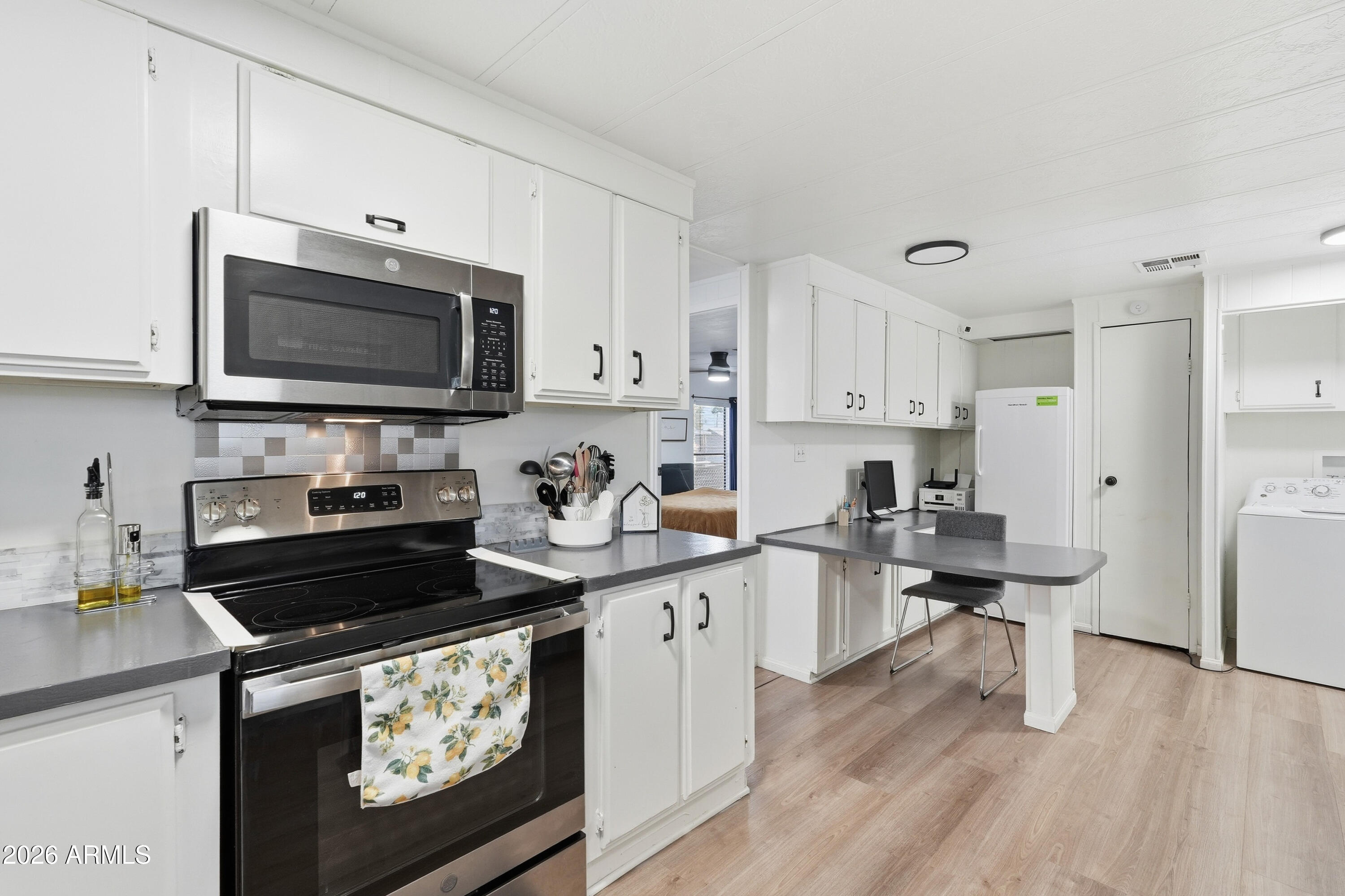 Tempe Cascade Mobile Home Estates - Residential