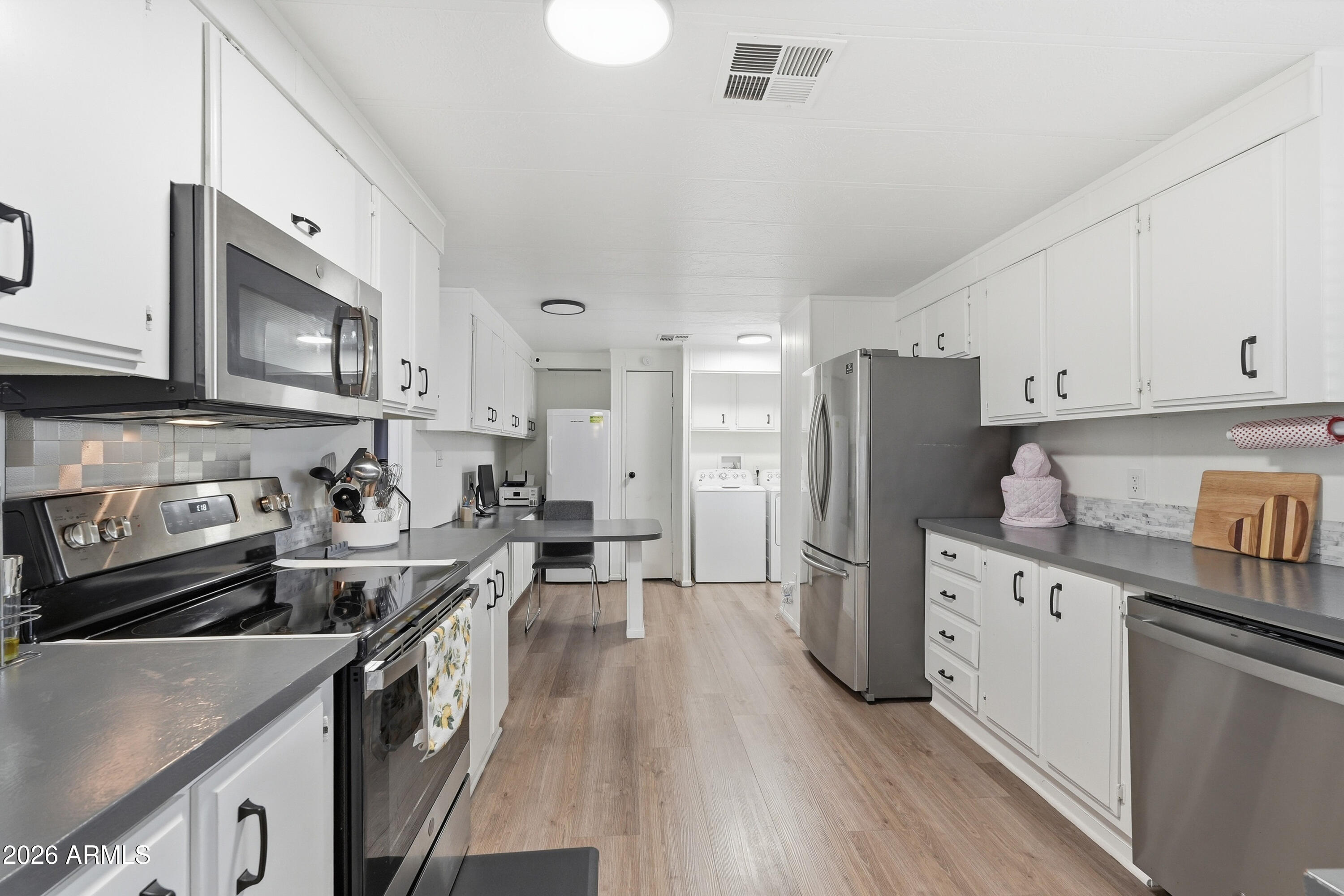 Tempe Cascade Mobile Home Estates - Residential