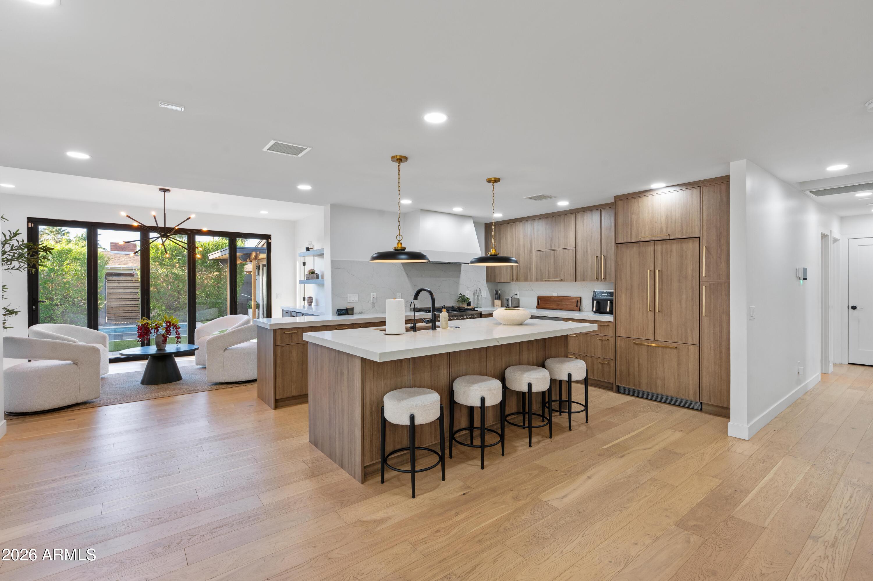 SCOTTSDALE ESTATES 14 LOTS 1845-1925 - Residential Lease