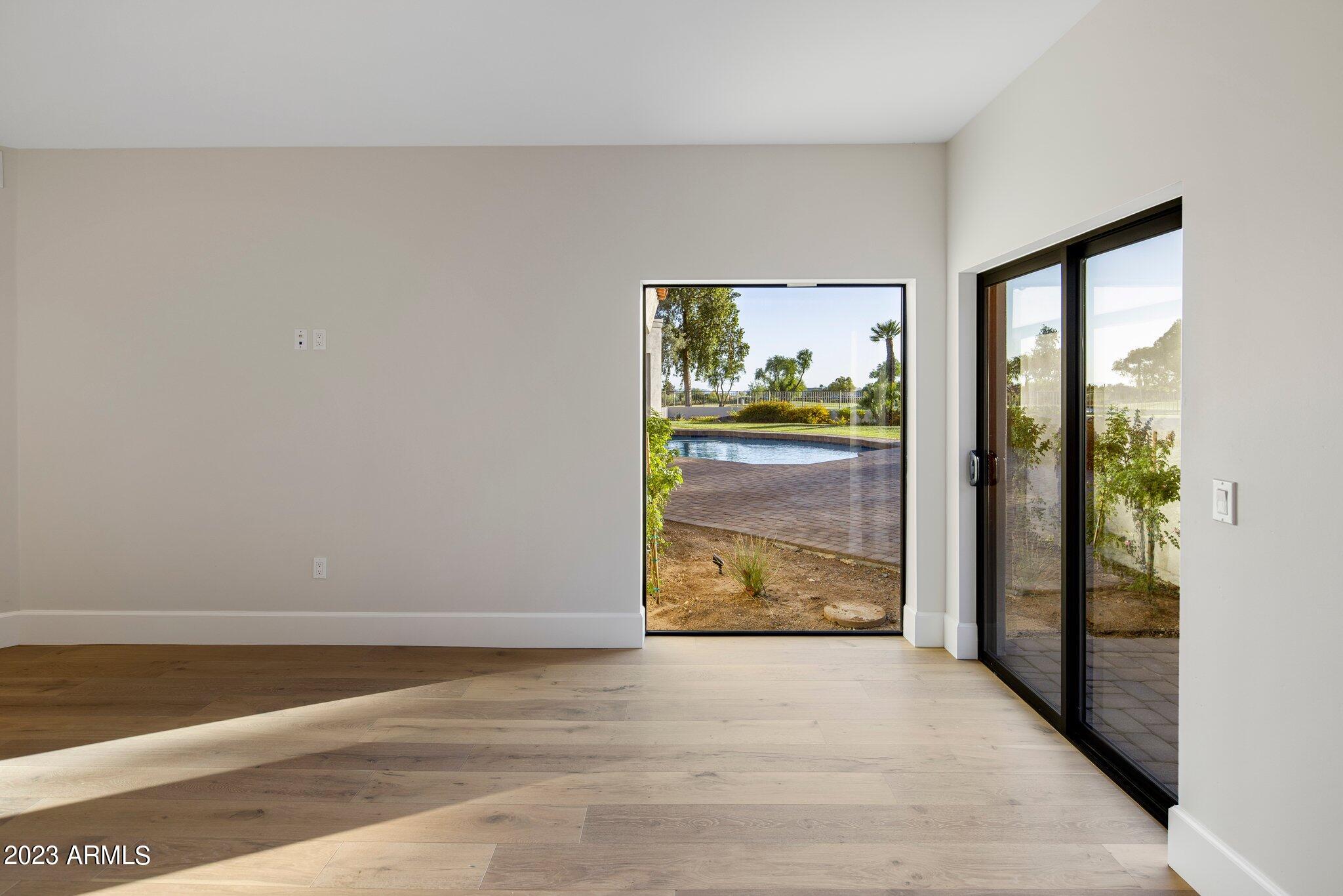 PINNACLE PEAK COUNTRY CLUB - Residential