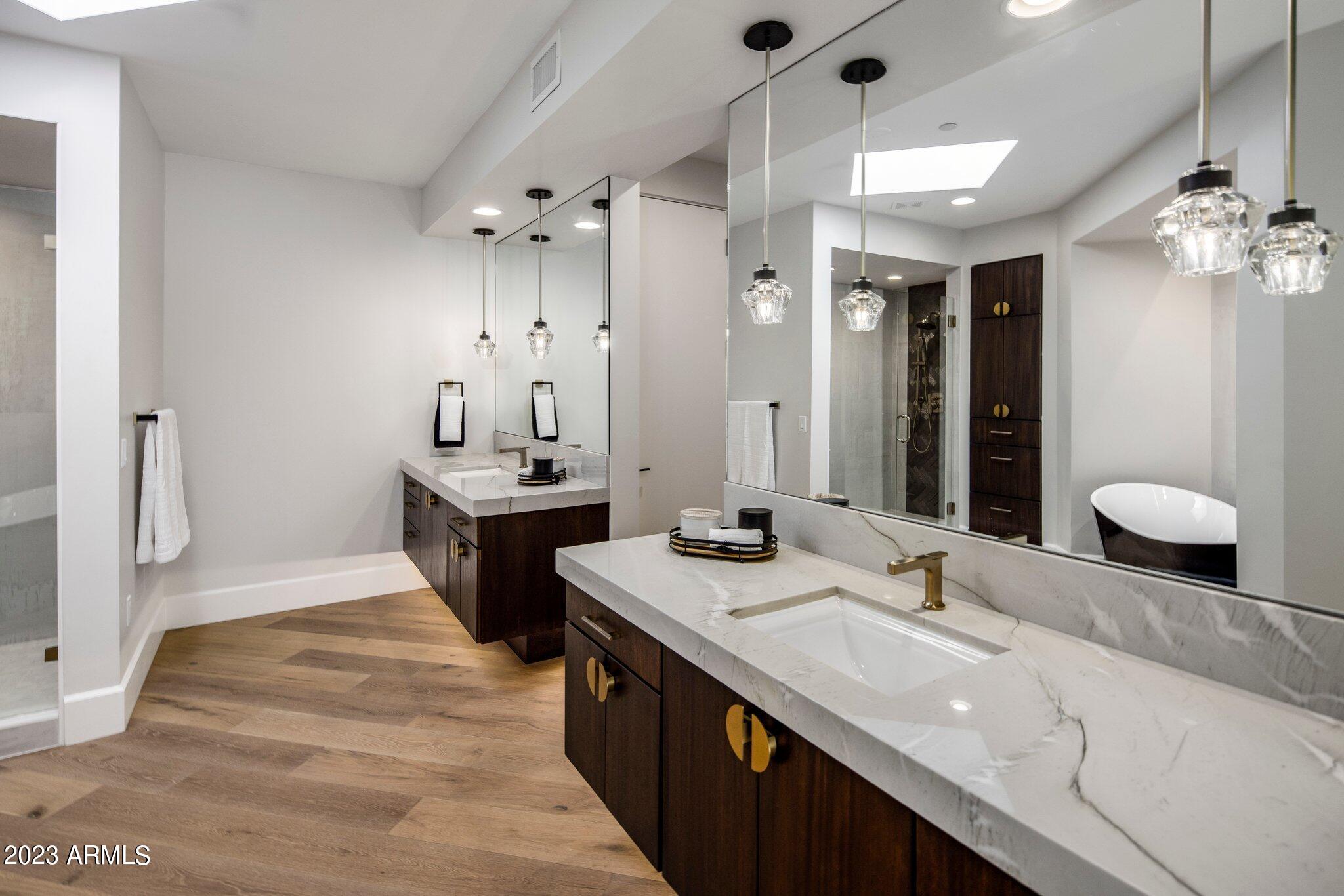 PINNACLE PEAK COUNTRY CLUB - Residential