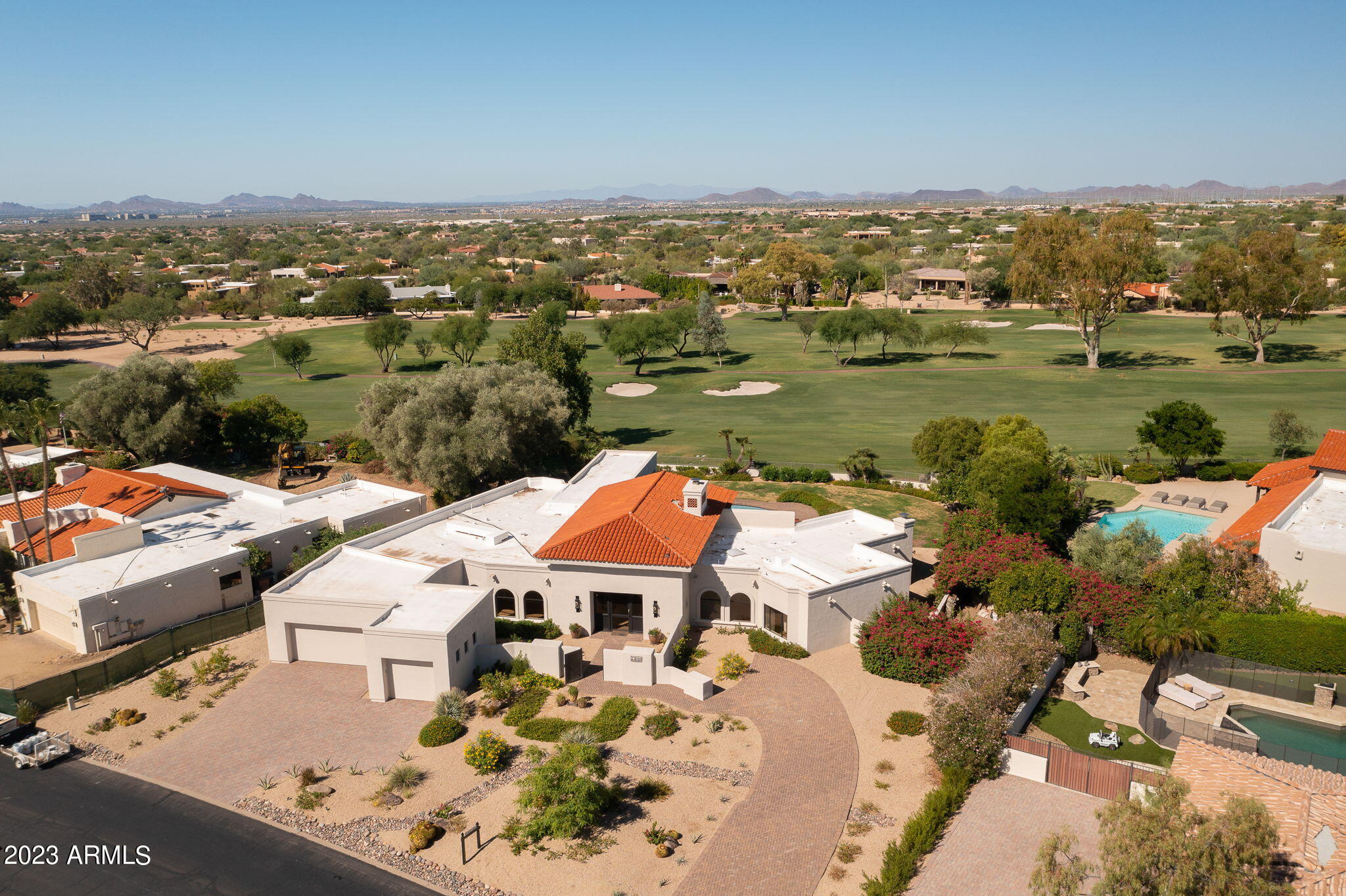 PINNACLE PEAK COUNTRY CLUB - Residential