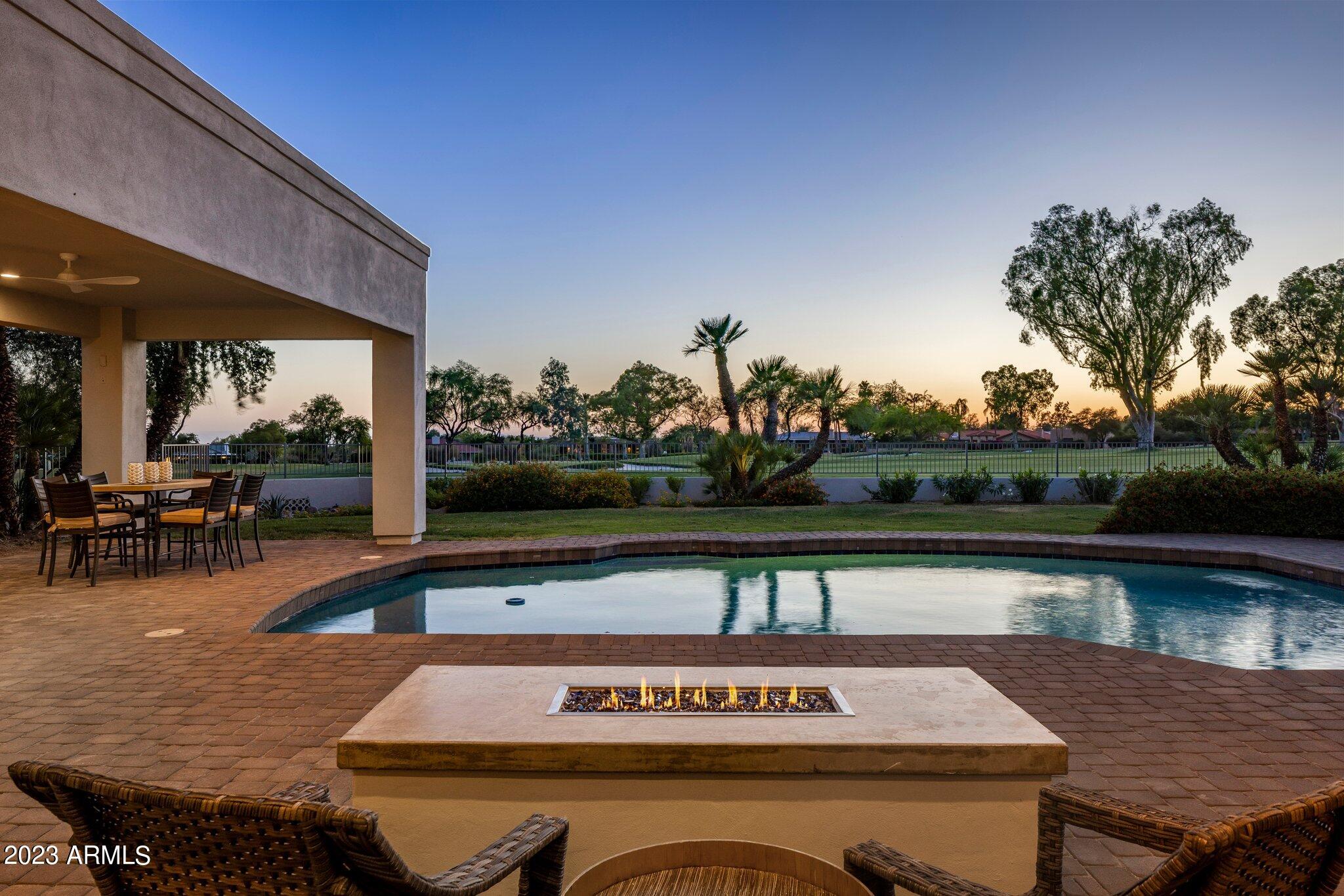 PINNACLE PEAK COUNTRY CLUB - Residential