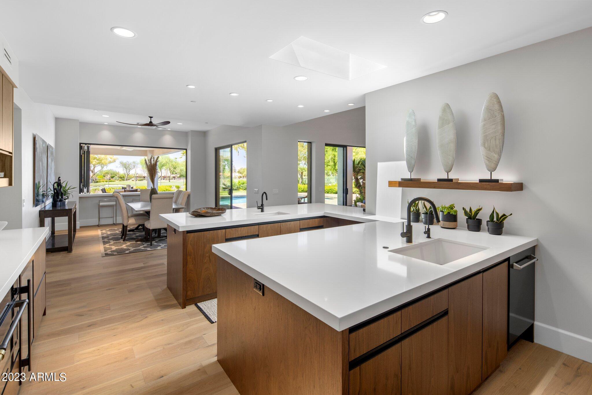 PINNACLE PEAK COUNTRY CLUB - Residential