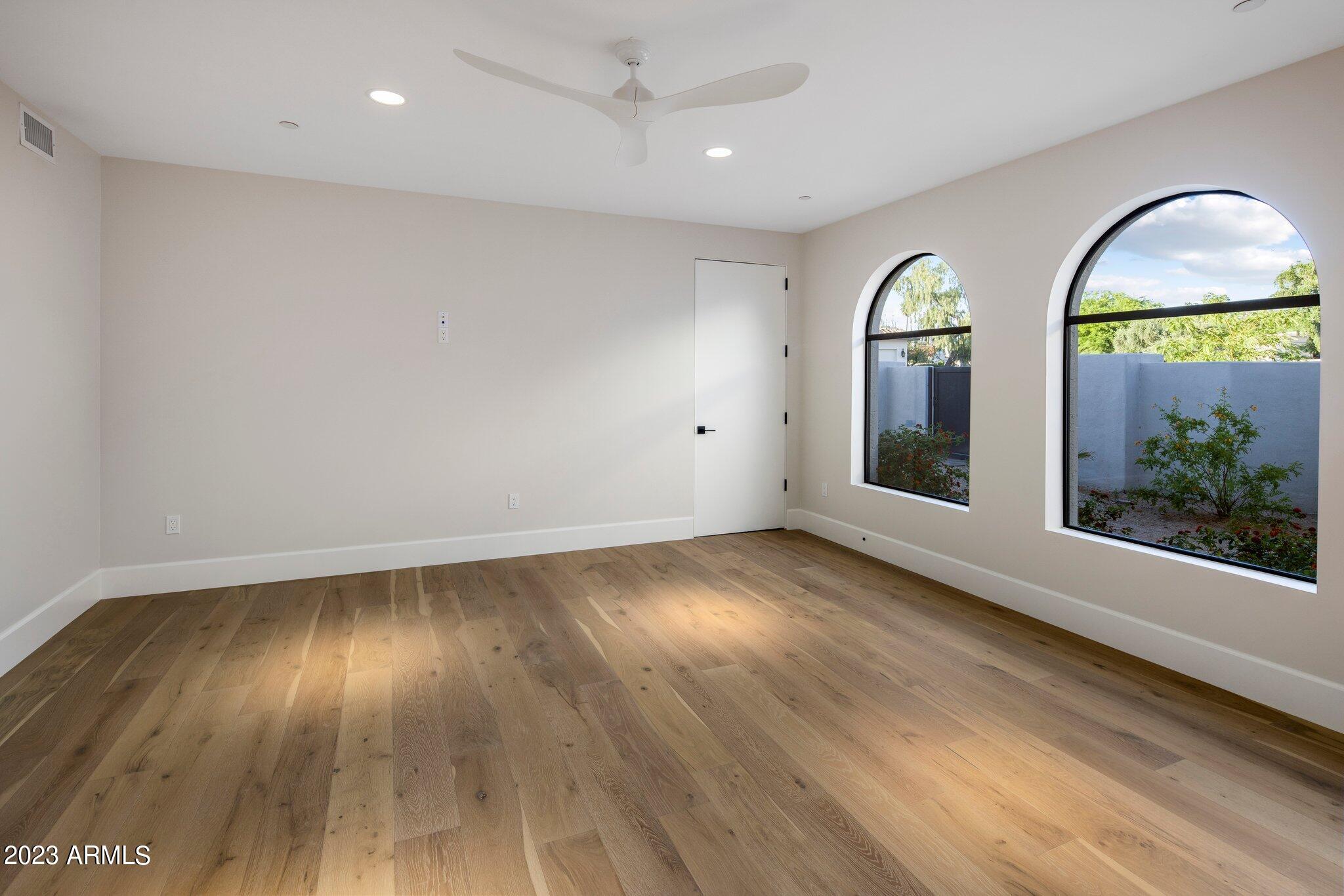 PINNACLE PEAK COUNTRY CLUB - Residential