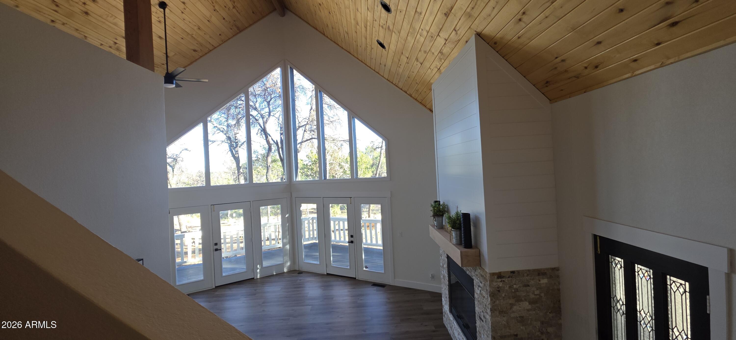 FOREST TRAILS UNIT 1 - Residential