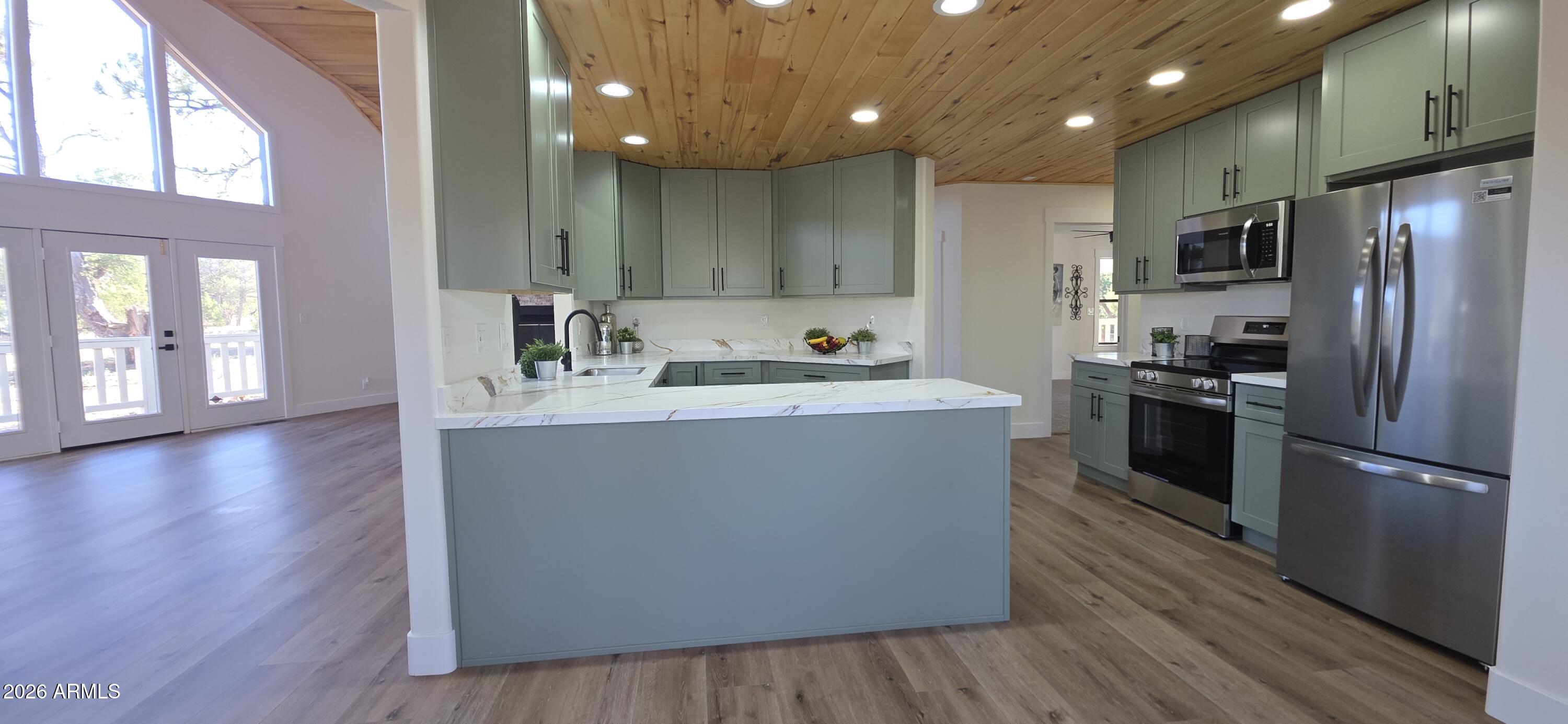 FOREST TRAILS UNIT 1 - Residential