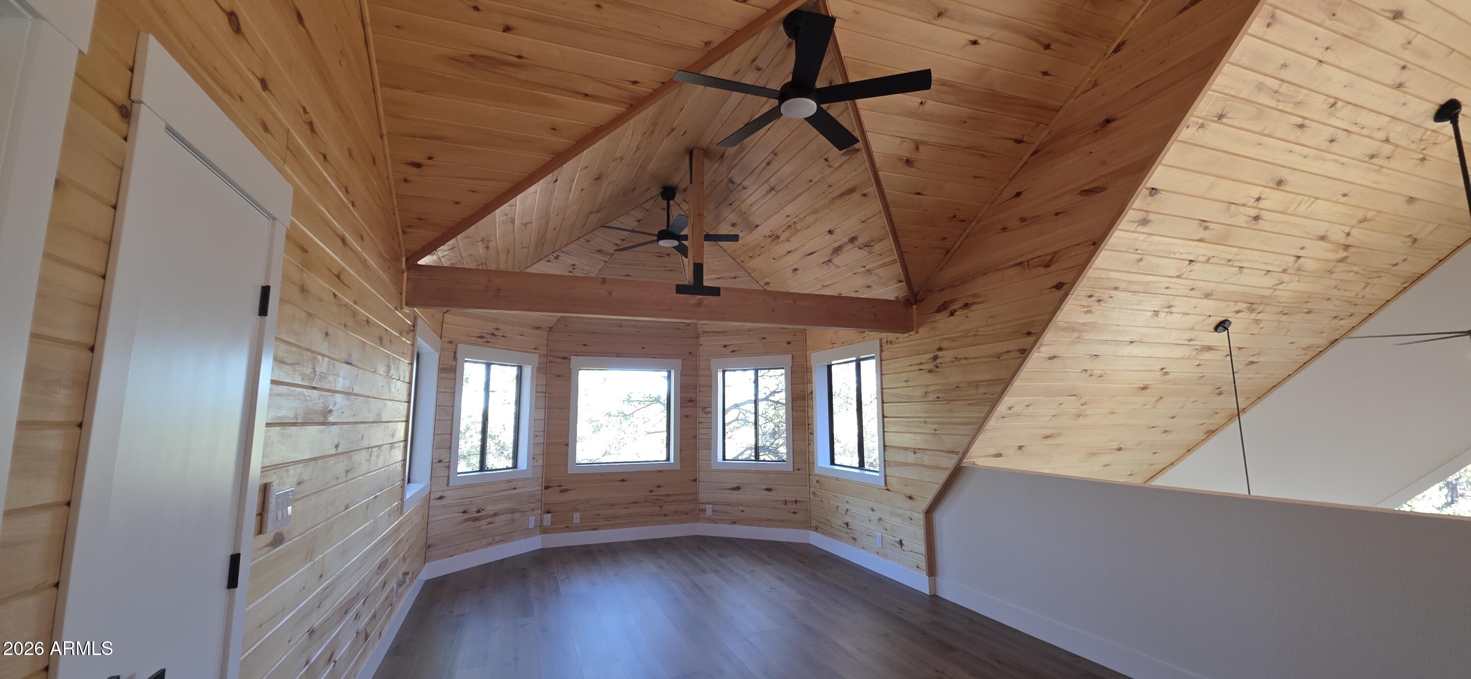 FOREST TRAILS UNIT 1 - Residential