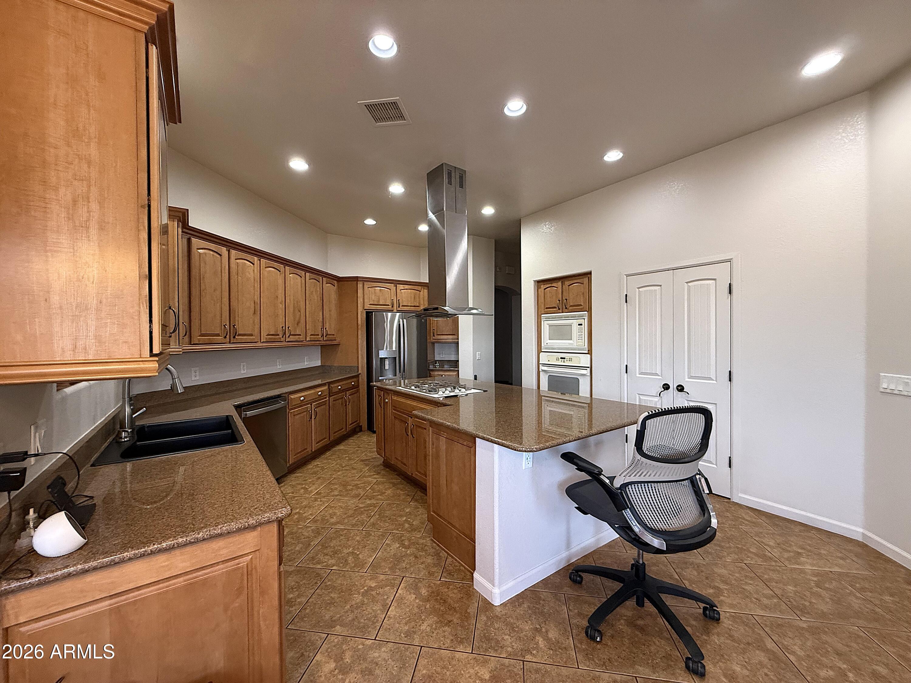 HUACHUCA MOUNTAIN VILLAGE B - Residential