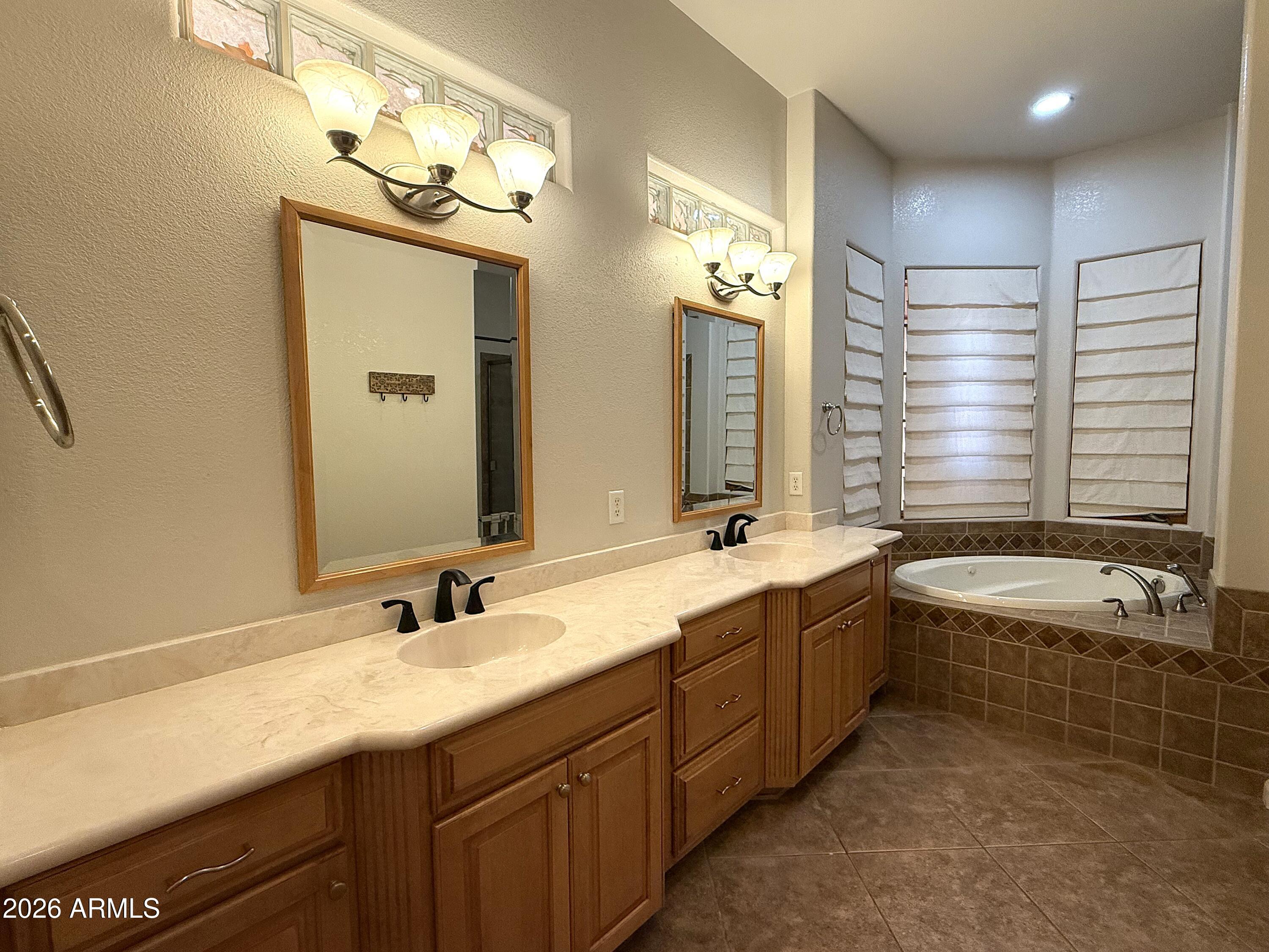 HUACHUCA MOUNTAIN VILLAGE B - Residential