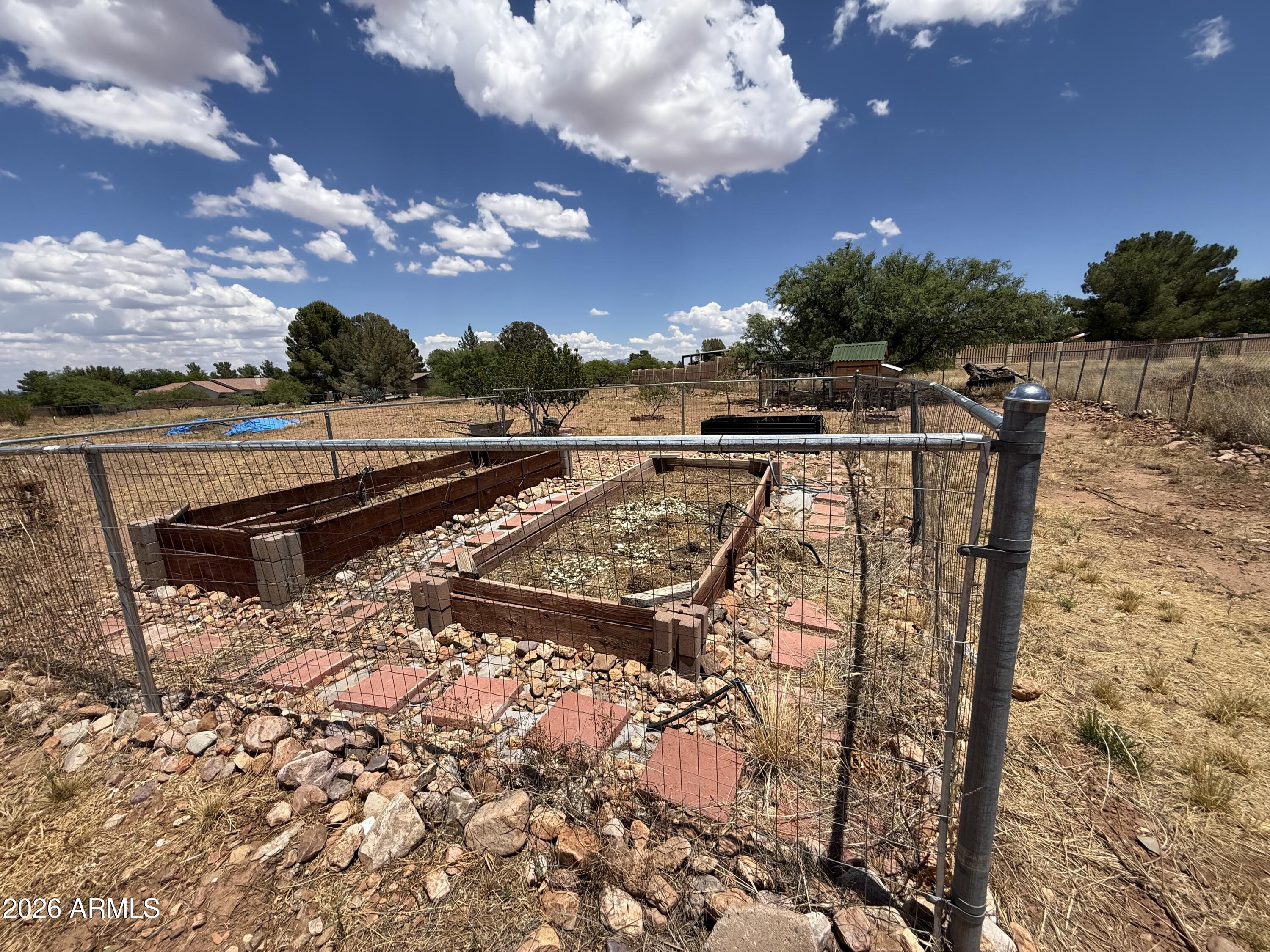 HUACHUCA MOUNTAIN VILLAGE B - Residential