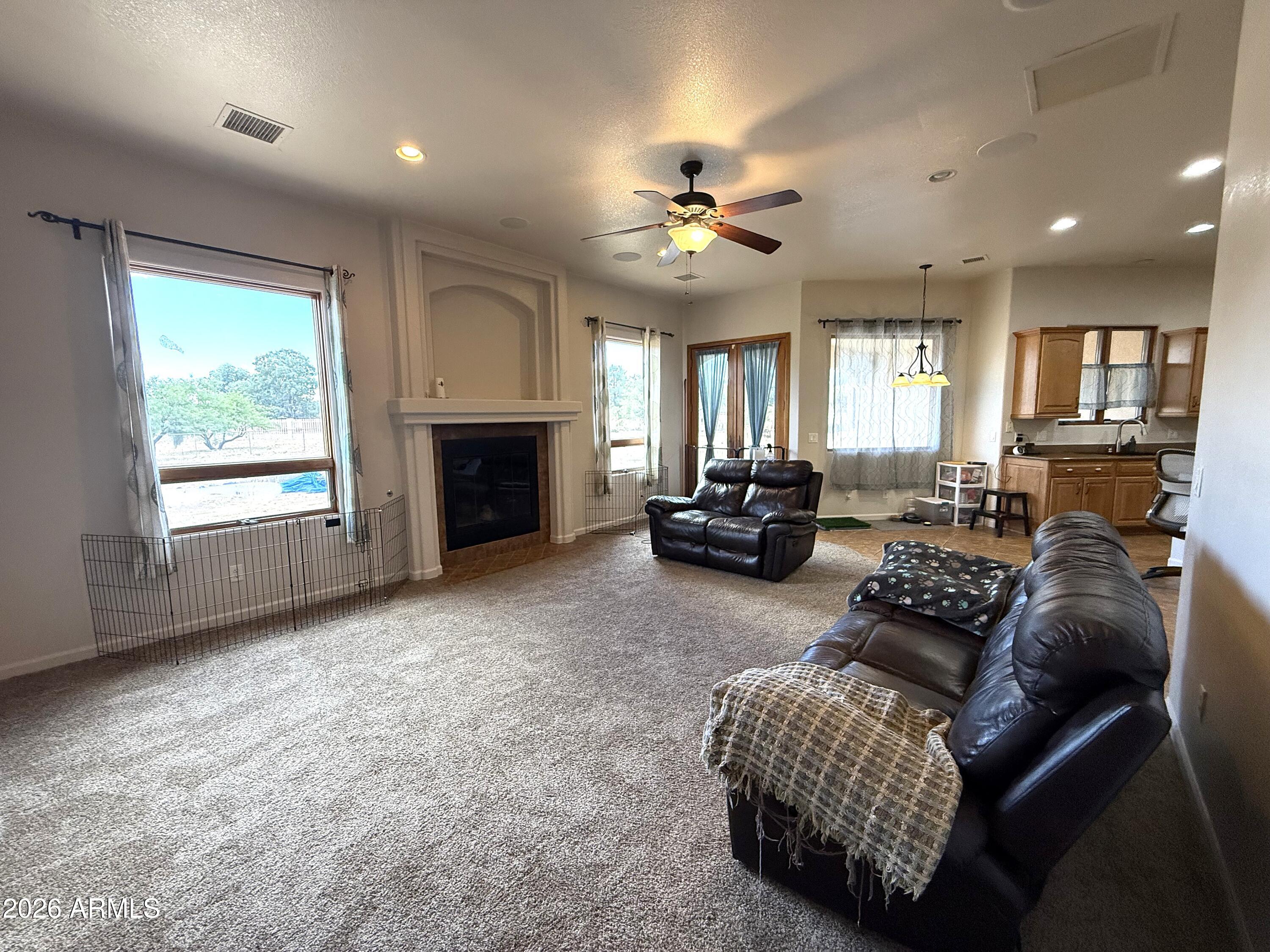 HUACHUCA MOUNTAIN VILLAGE B - Residential