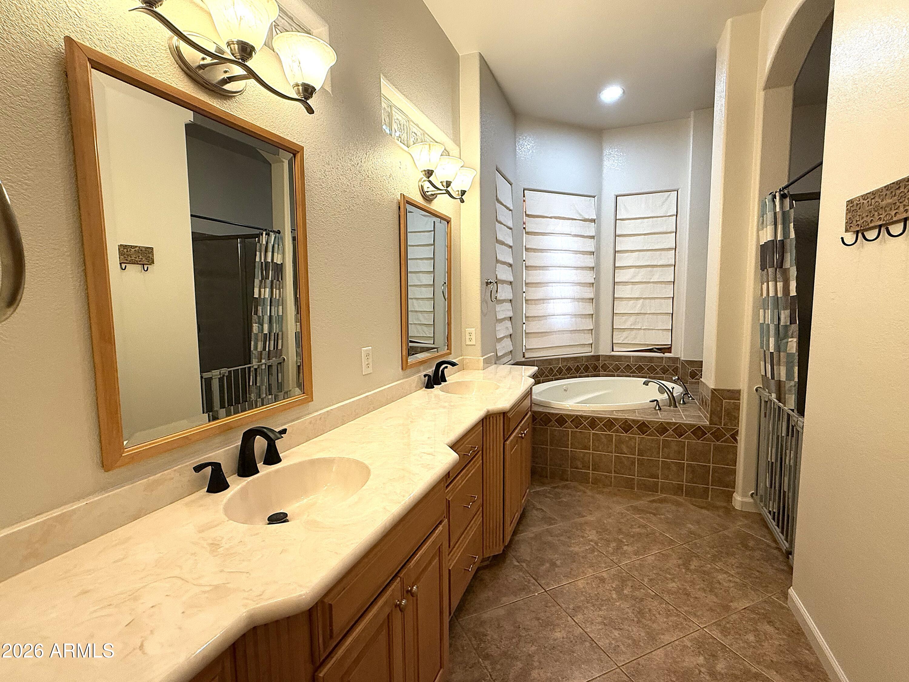HUACHUCA MOUNTAIN VILLAGE B - Residential