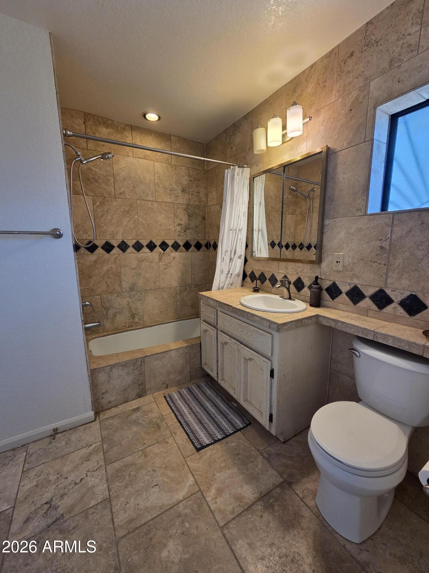 DOUBLEGATE - Residential
