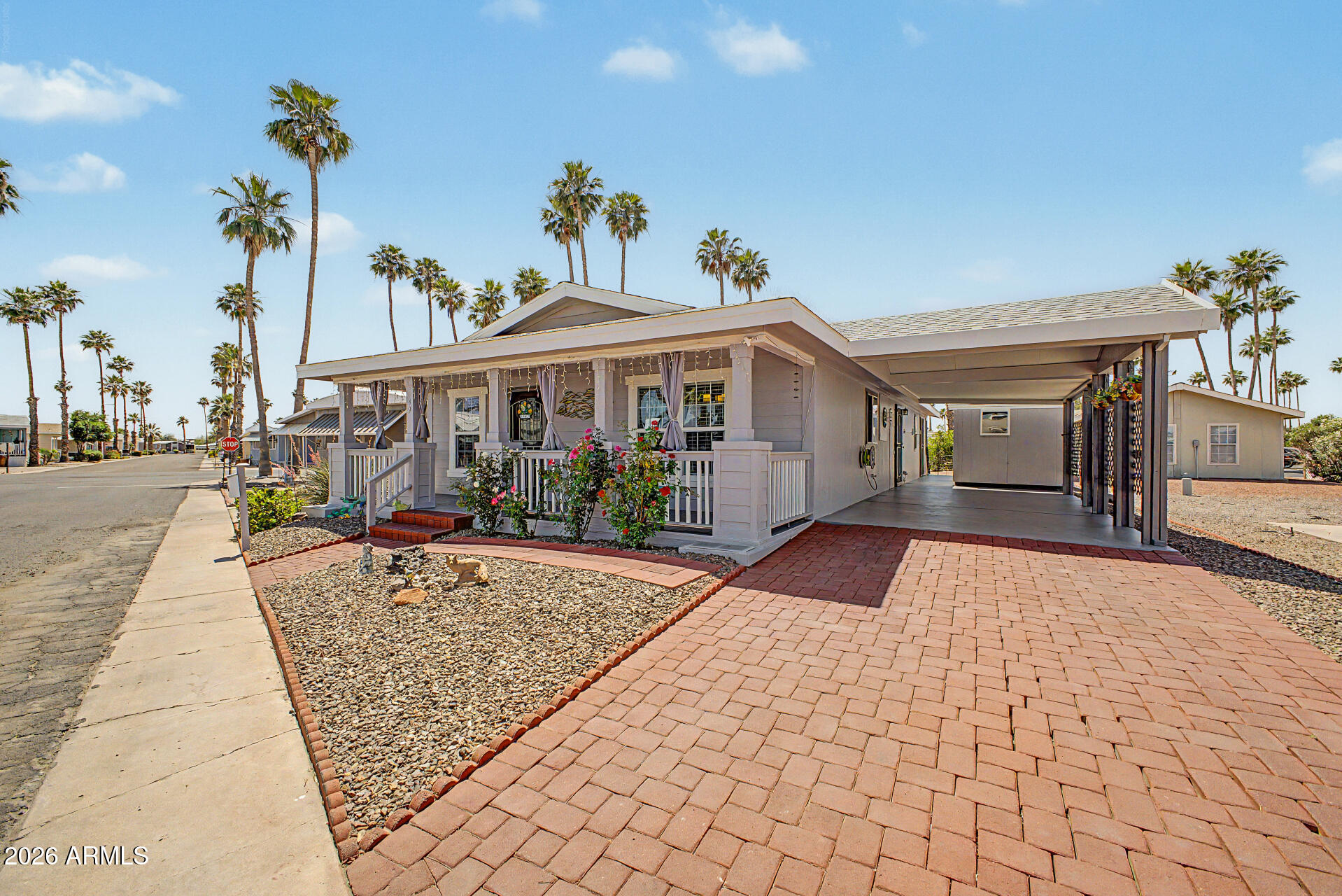 Palm Shadows - Residential