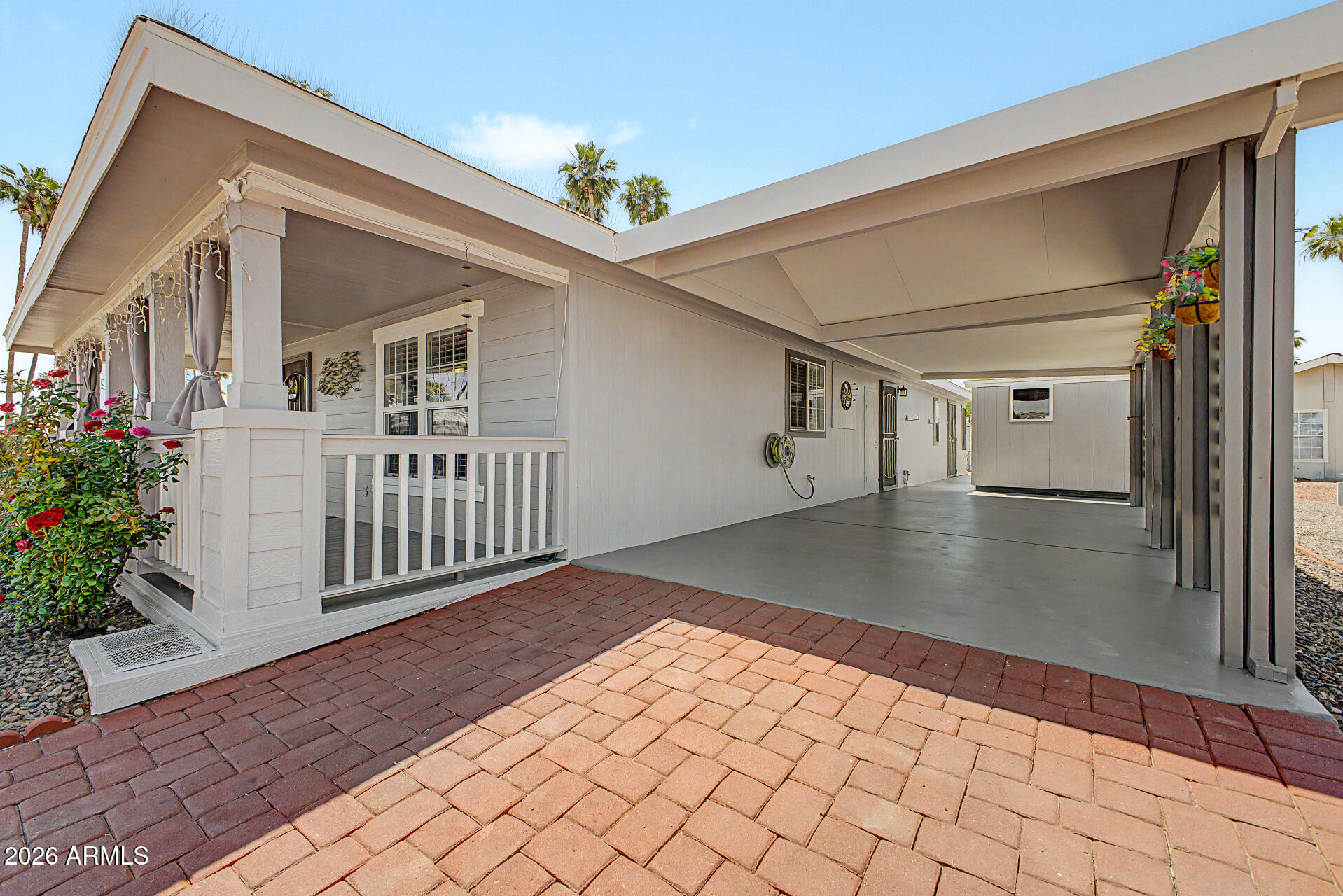 Palm Shadows - Residential