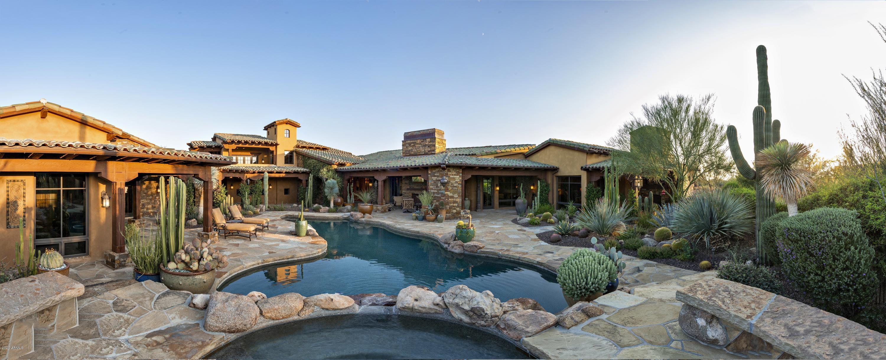 WHISPER ROCK - Residential
