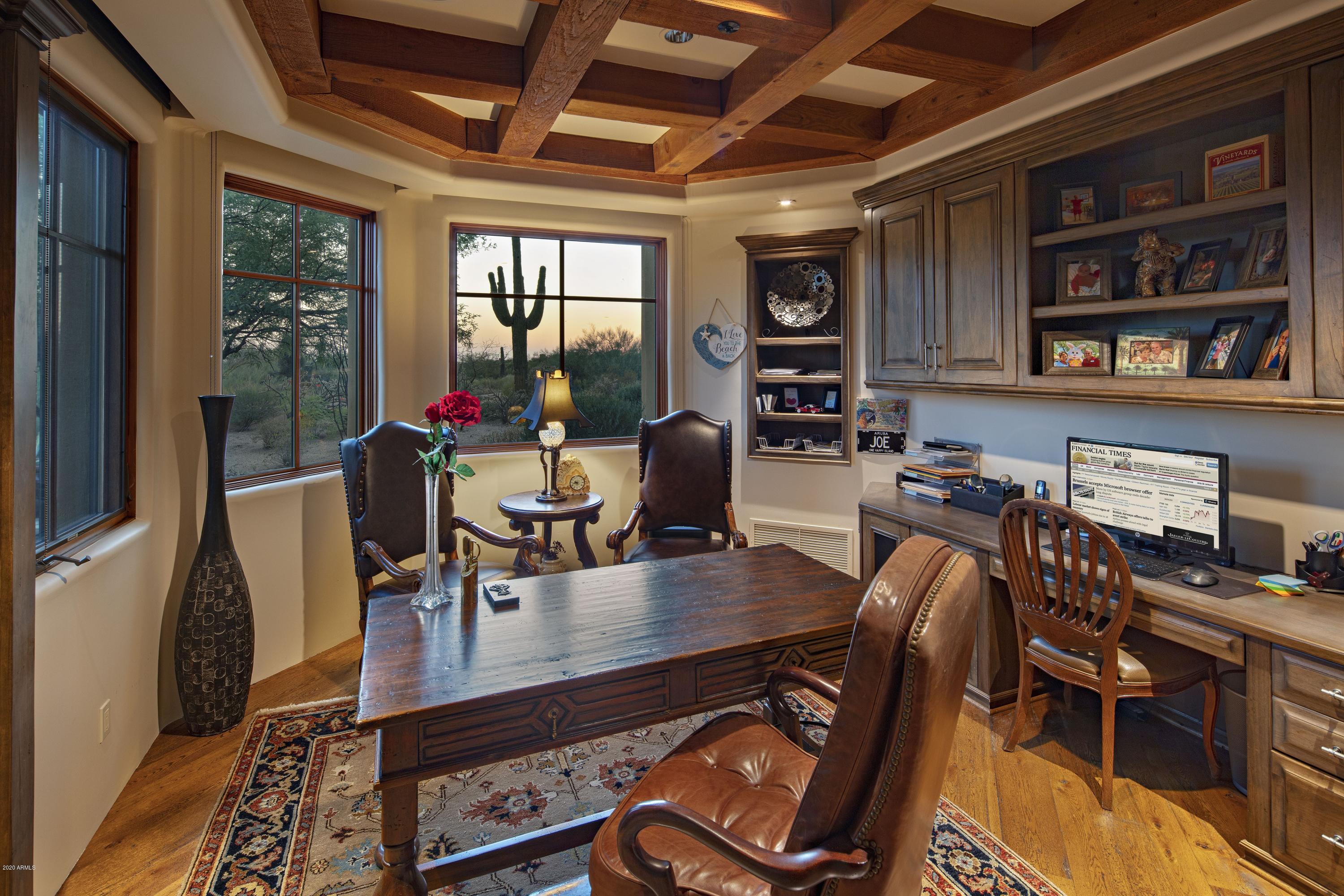 WHISPER ROCK - Residential