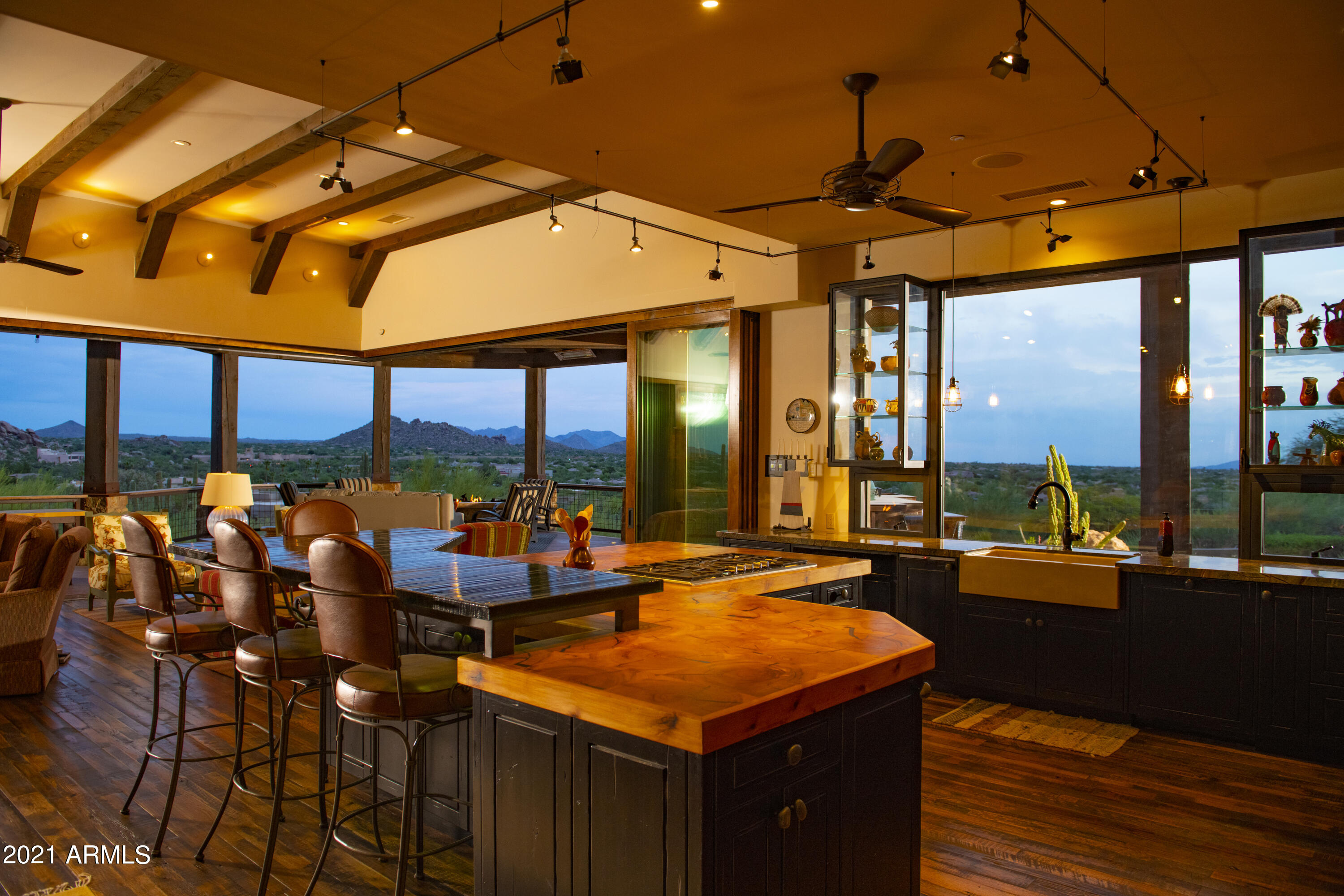 CAREFREE GRAND VIEW ESTATES UNIT 1 - Residential