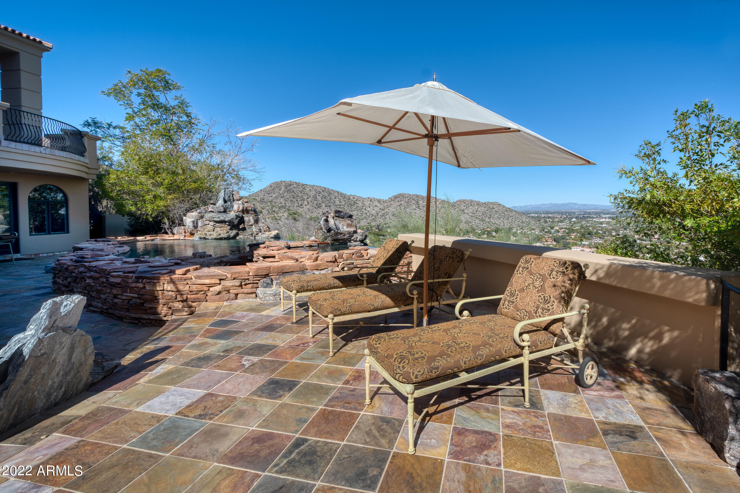SUNSET HILLS 3 - Residential