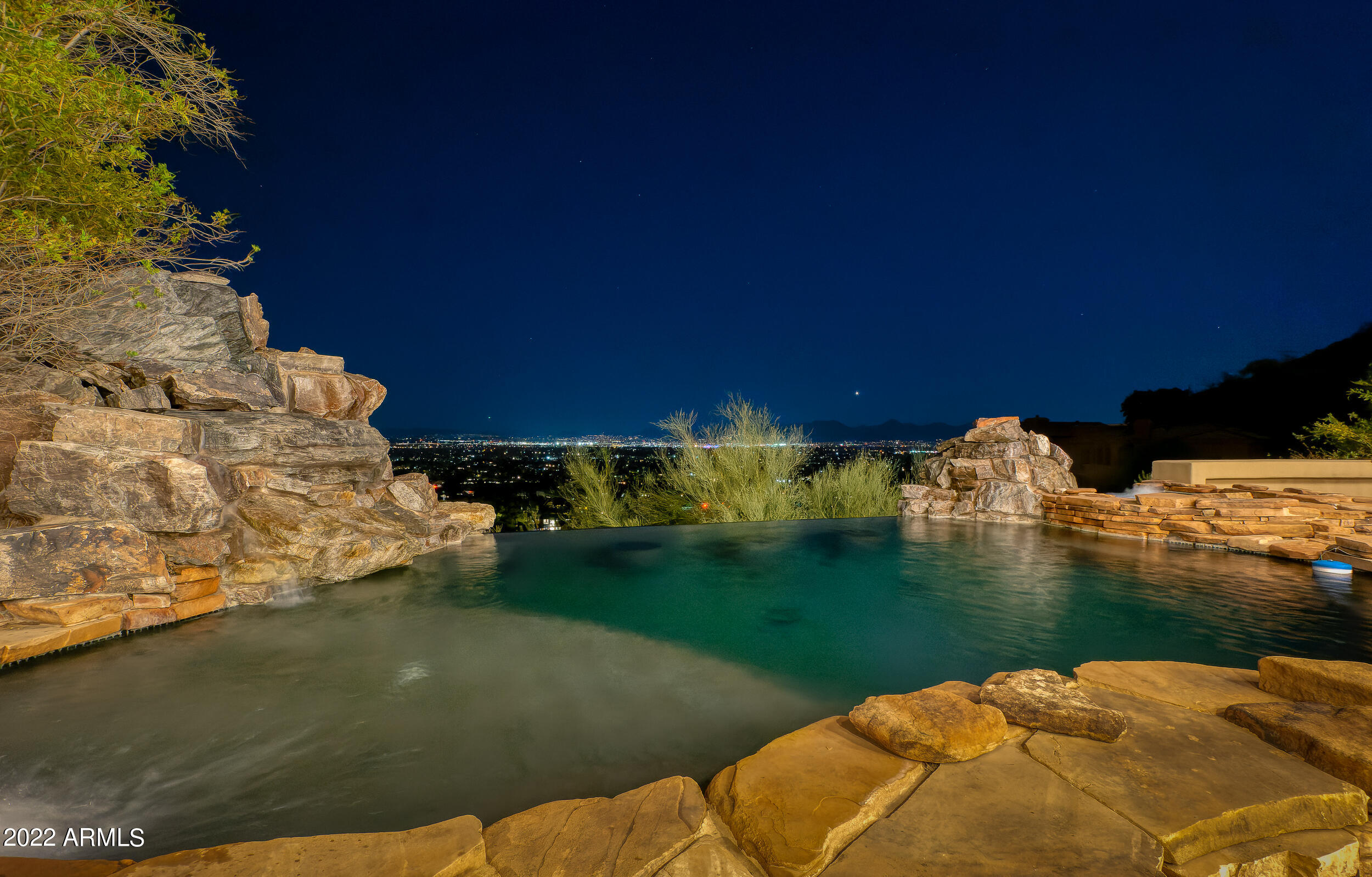 SUNSET HILLS 3 - Residential