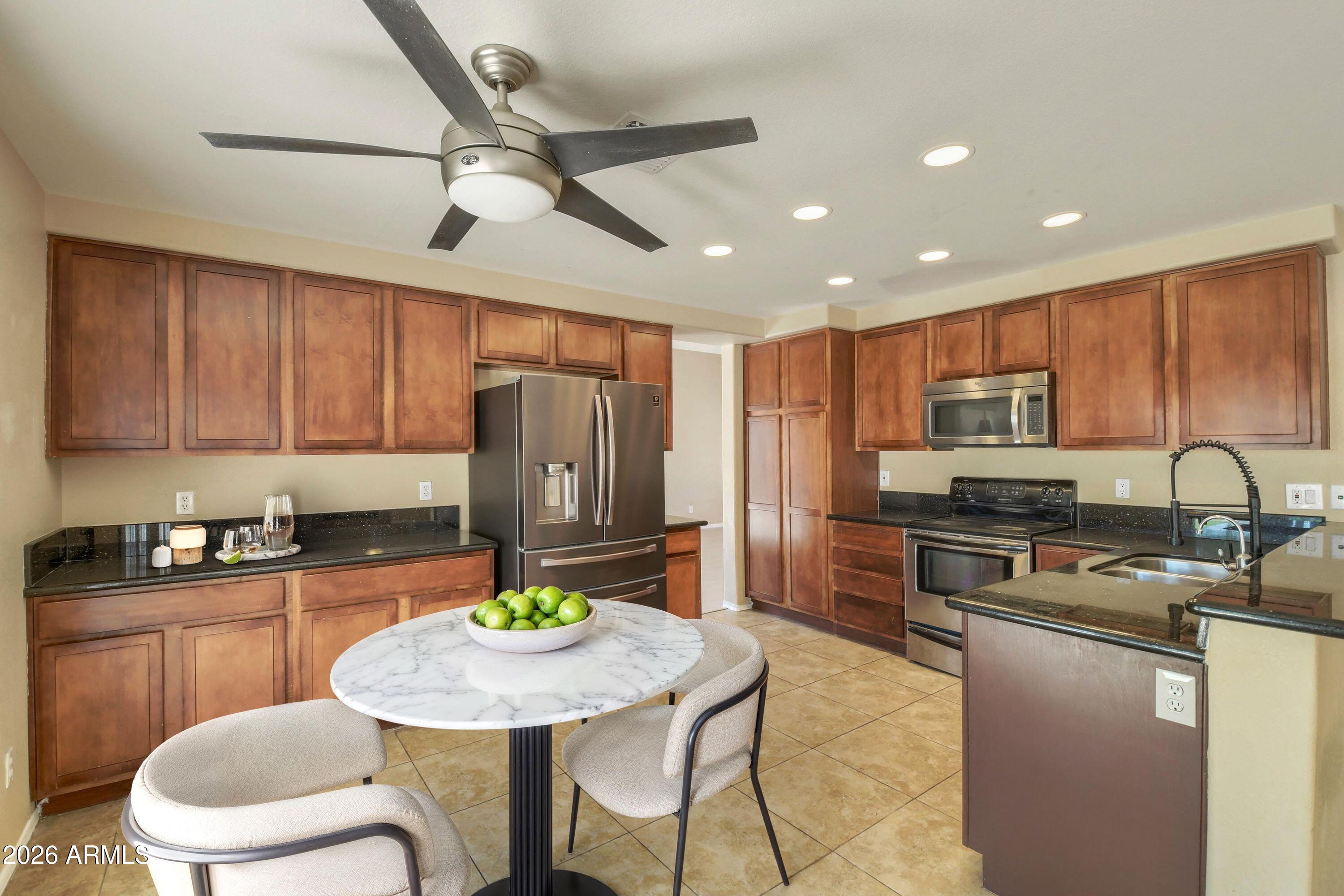 SILVER CREEK - Residential